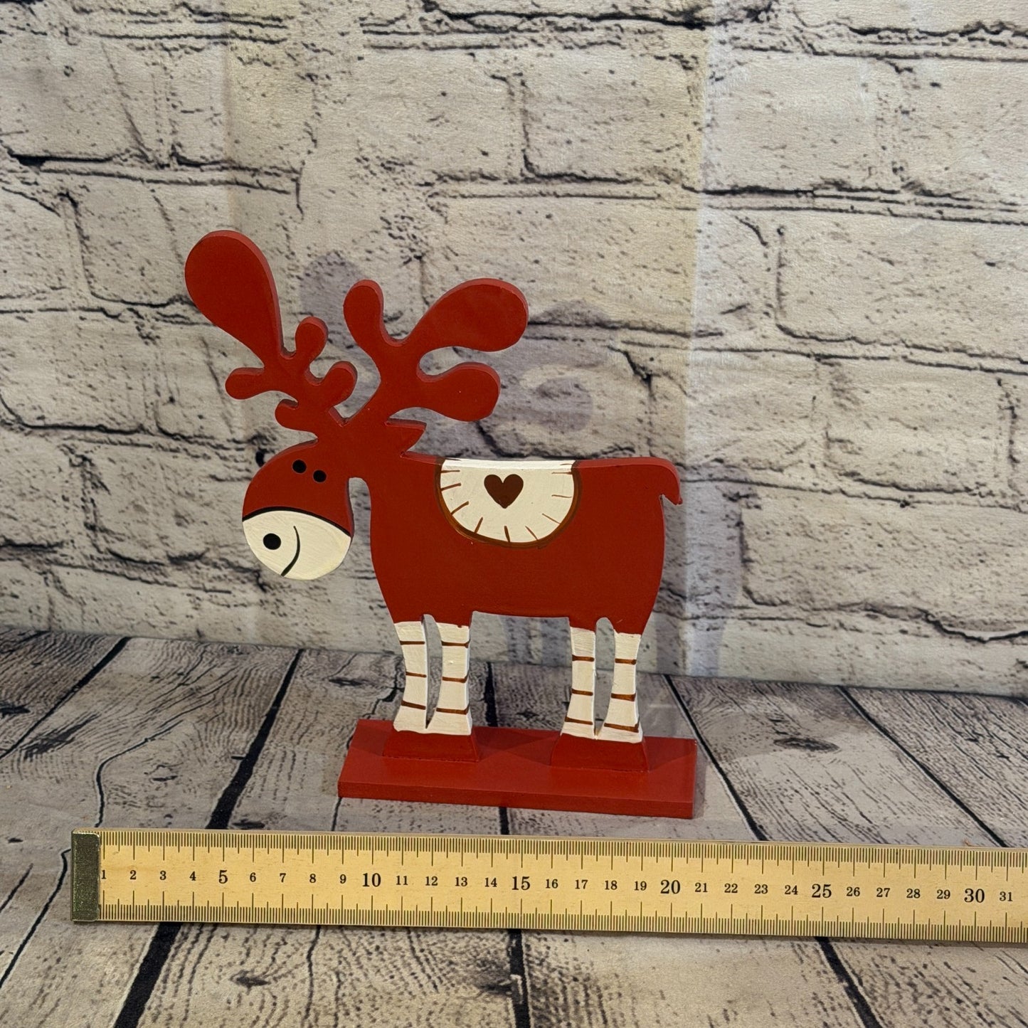 25cm x 20cm Red Heart Handcrafted Wood Reindeer Xmas Christmas Ornament Antlers6