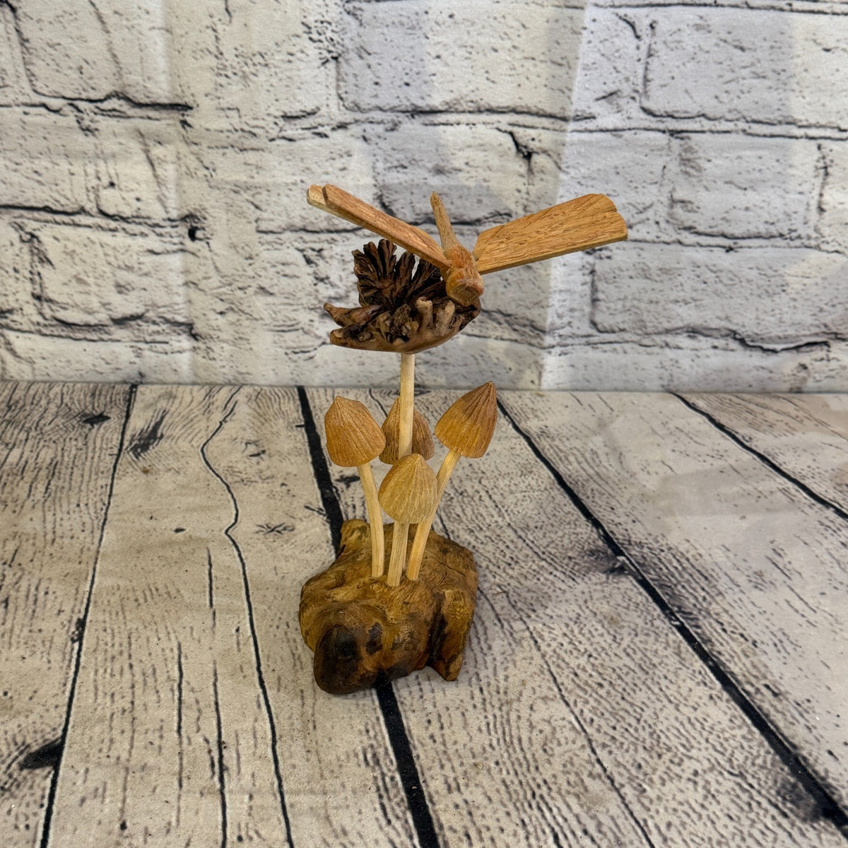 Dragonfly Mushroom Stand Parasite Wood Ornament Natural Carving Wooden Standing1