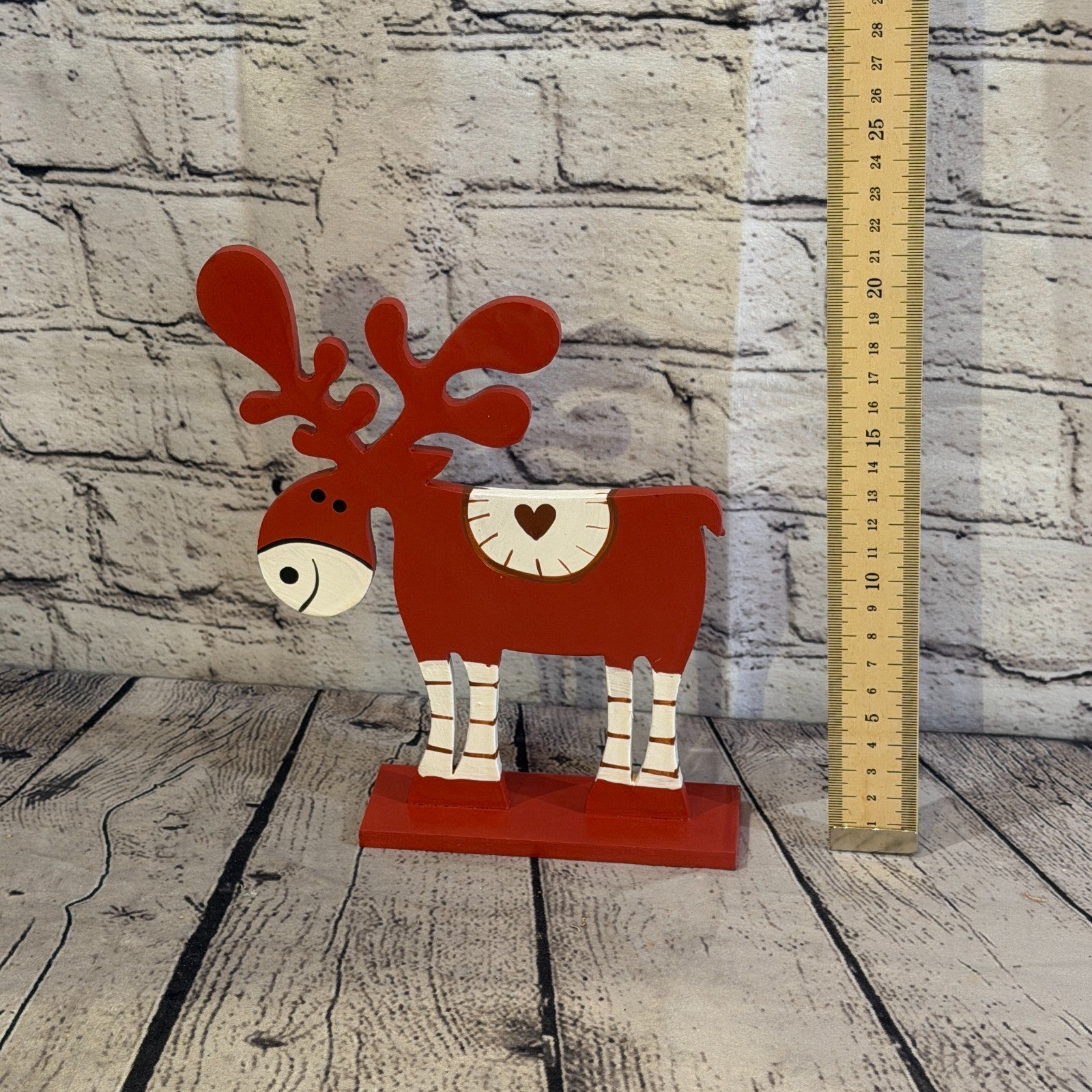 25cm x 20cm Red Heart Handcrafted Wood Reindeer Xmas Christmas Ornament Antlers5