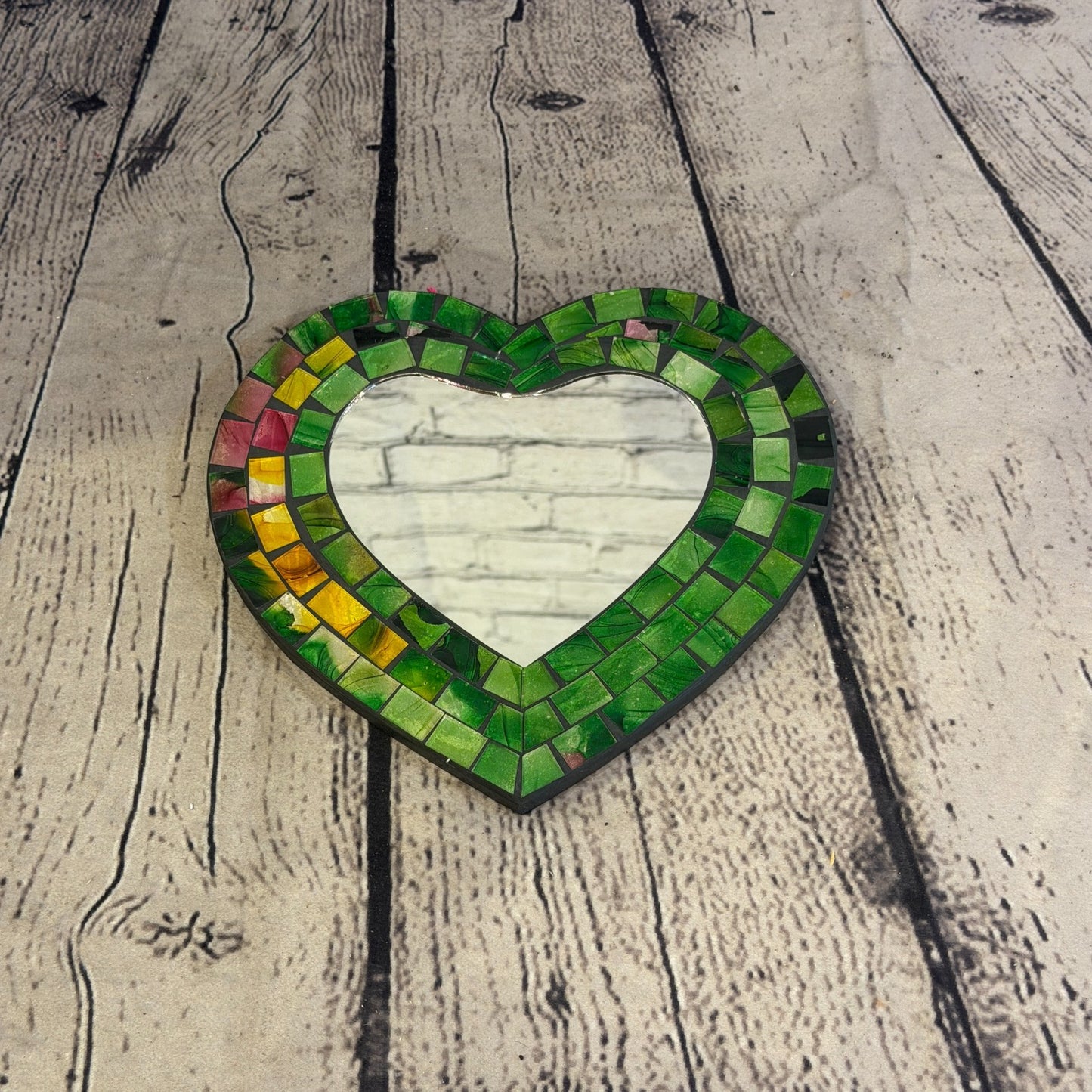 Green Heart Shape Mosaic Tile Wall Mirror 20cm x 15cm 8 Inches Handmade New3