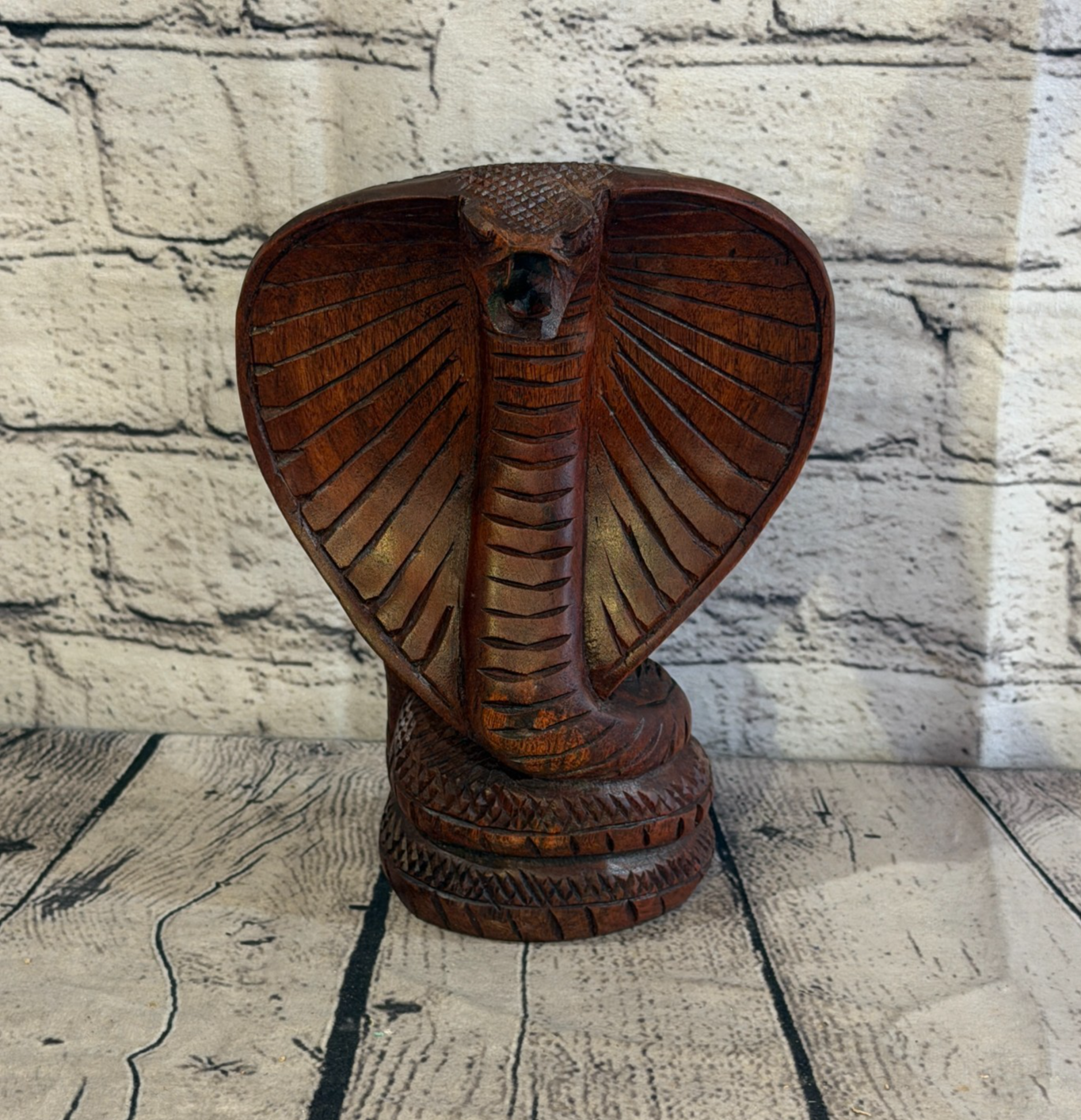 20cm x 12cm Wooden Cobra Exquisite Detailing Snake Ornament Hand Carved0