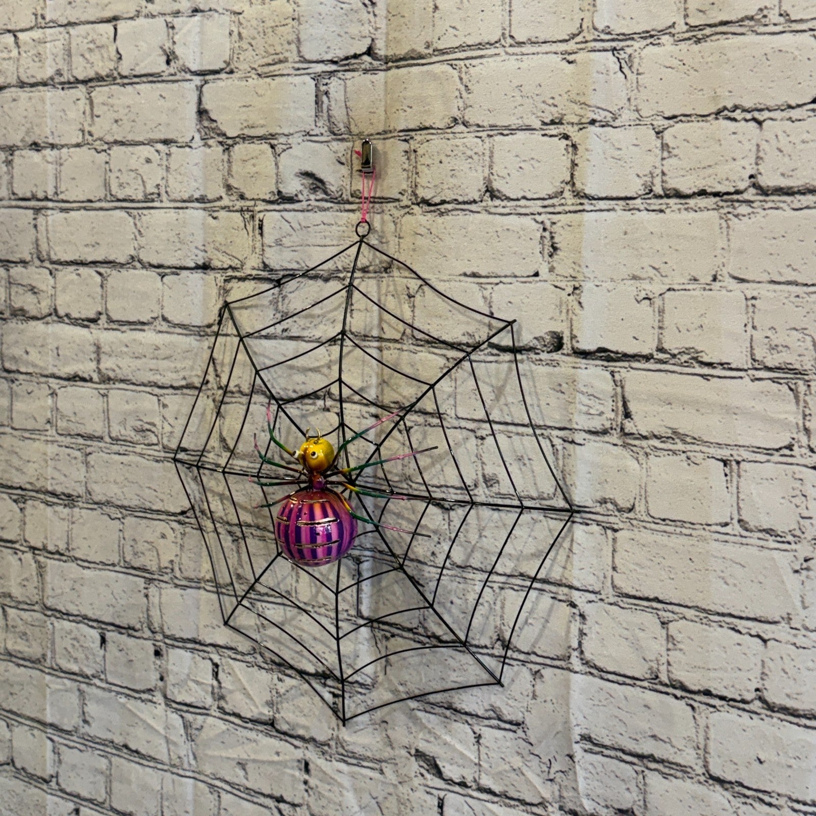 40cm x 40cm Purple Spider On Web Bug Metal Tin Wall Hanging Ornament Statue1
