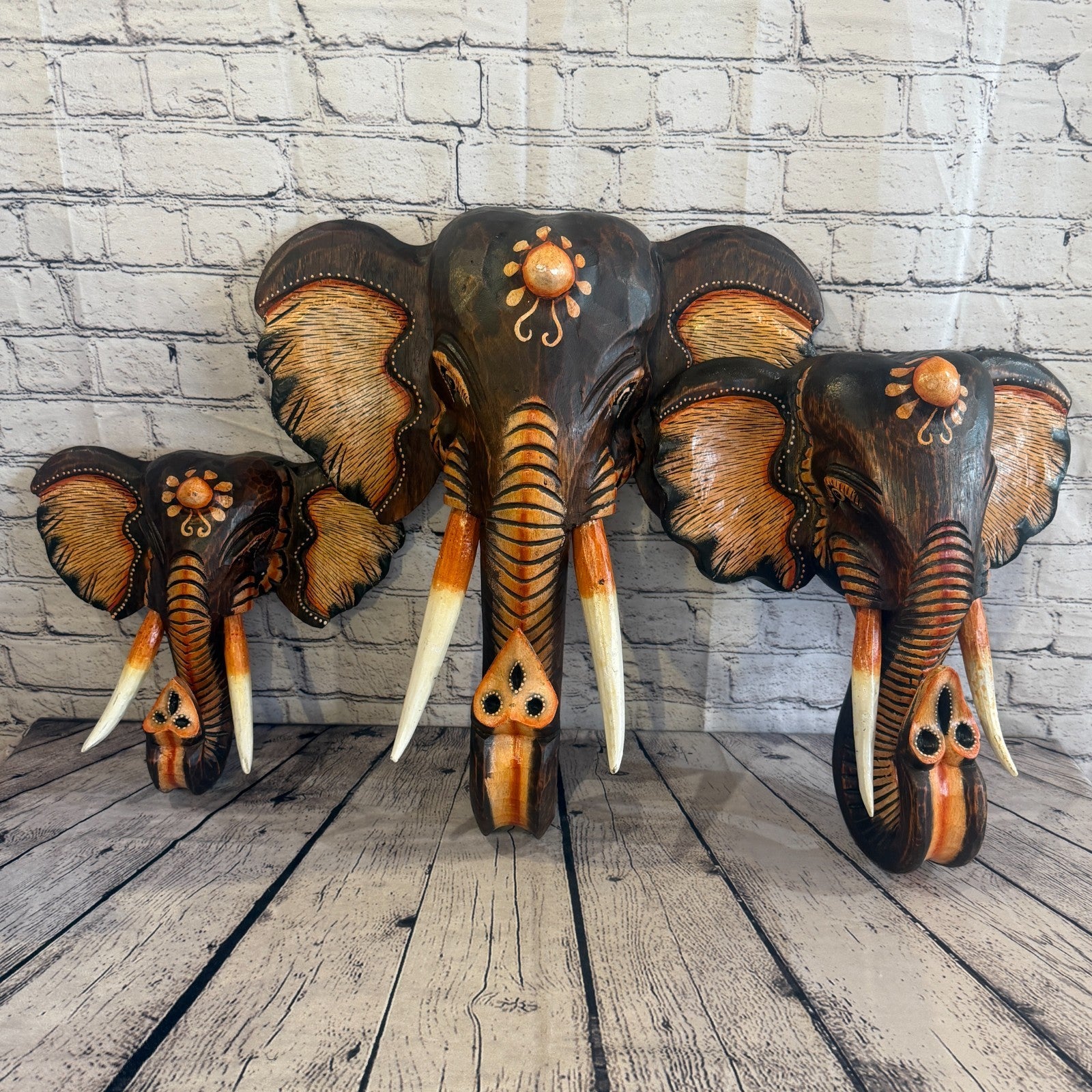30cm x 30cm Brown Light Painted Wood Elephant Head Wall Mounted Art Shabby7