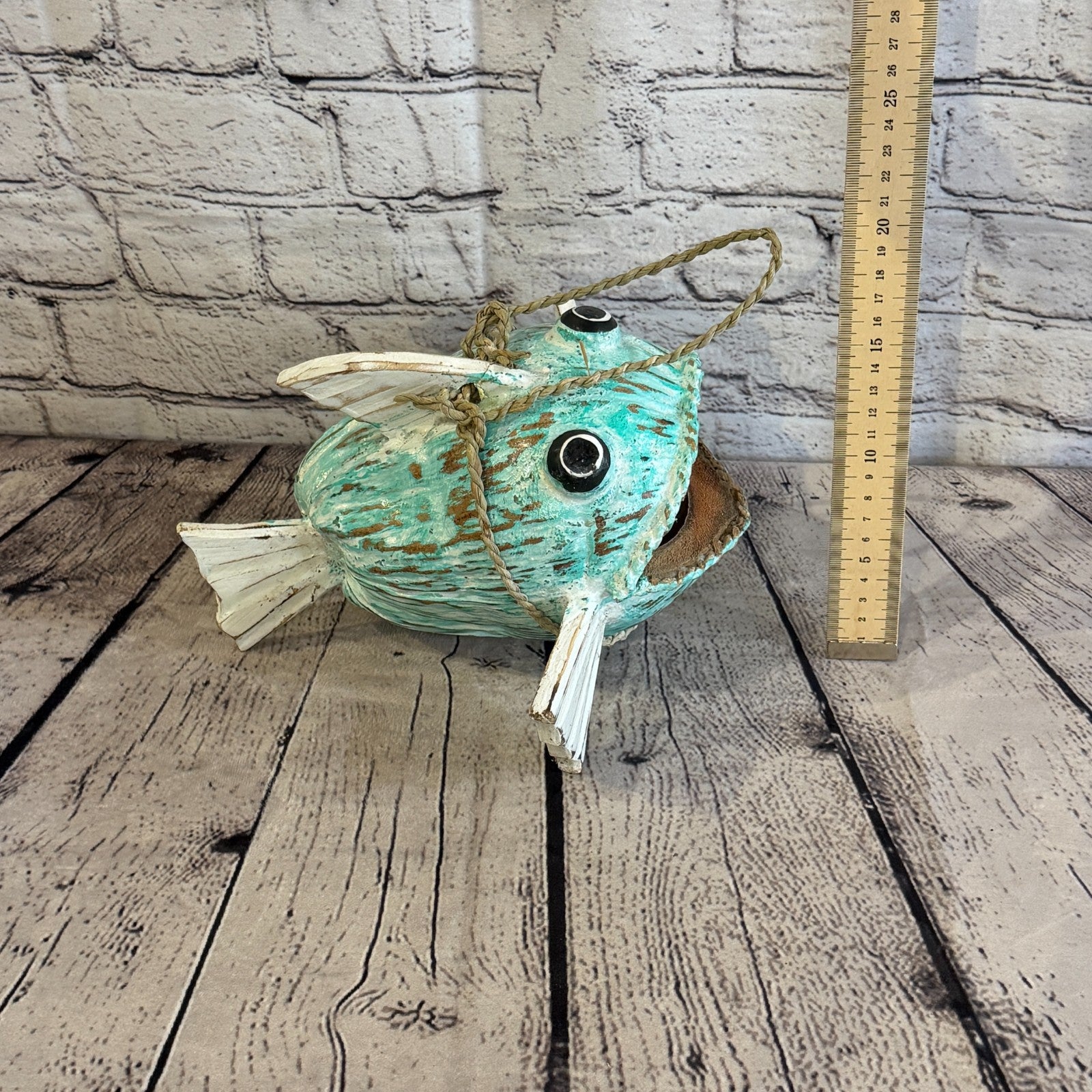 Green White Fins Folk Art Painted Shark Fish Coconut Shell Ornaments Hanging5