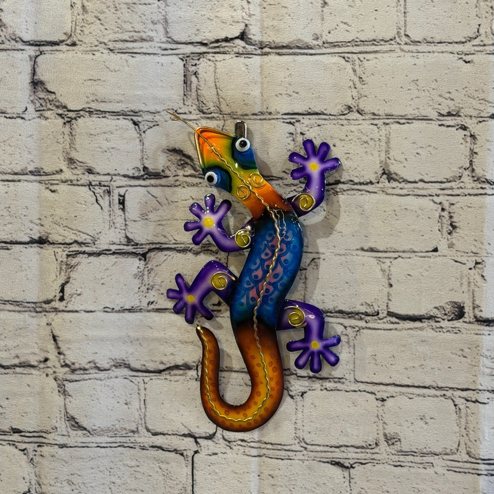 25cm x 10cm Blue Gecko Lizard Metal Tin Wall Hanging Ornament Painted Statue2