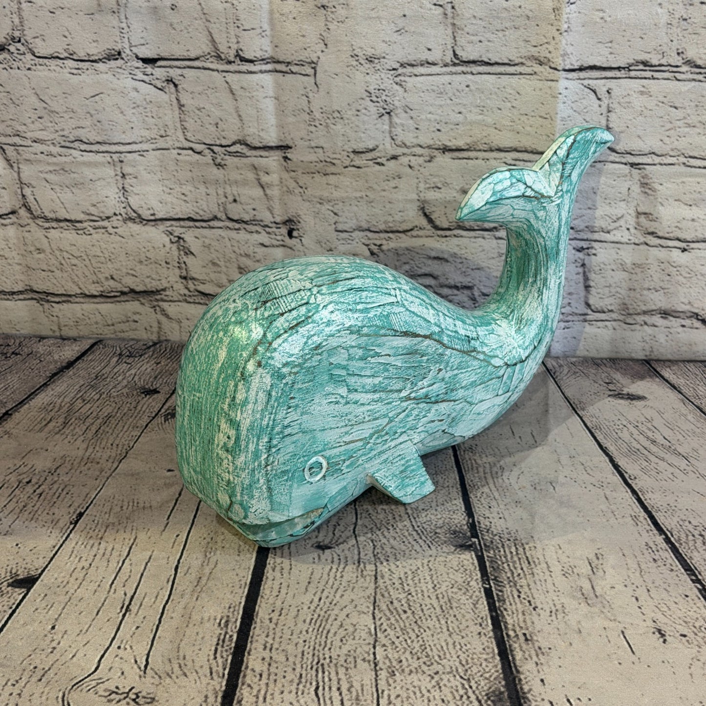 30cm x 15cm Whale Green Fish Wood Coastal Ocean Bathroom Decoration0