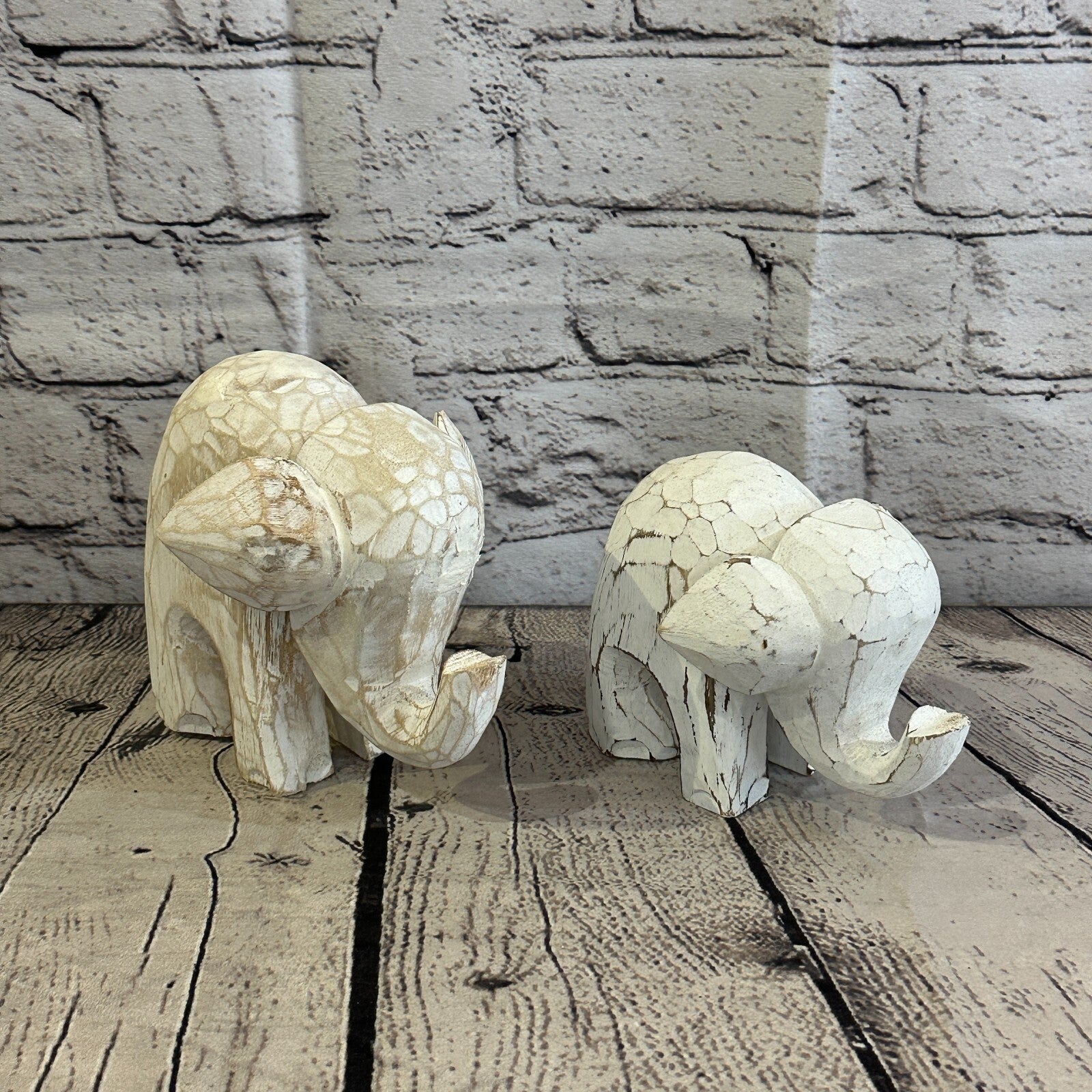 White Wooden Elephant With Shabby Pattern 12cm x 12cm Handmade and Fairtrade9