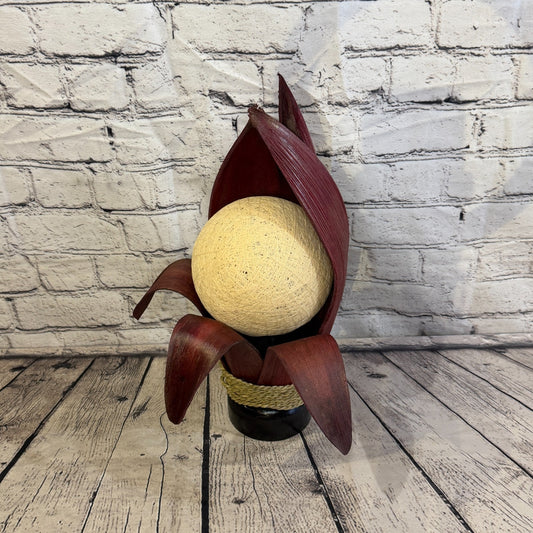 White Light Red Natural 40cm Tall Leaf Lamp Twist LED UK Mains Plug Design 50