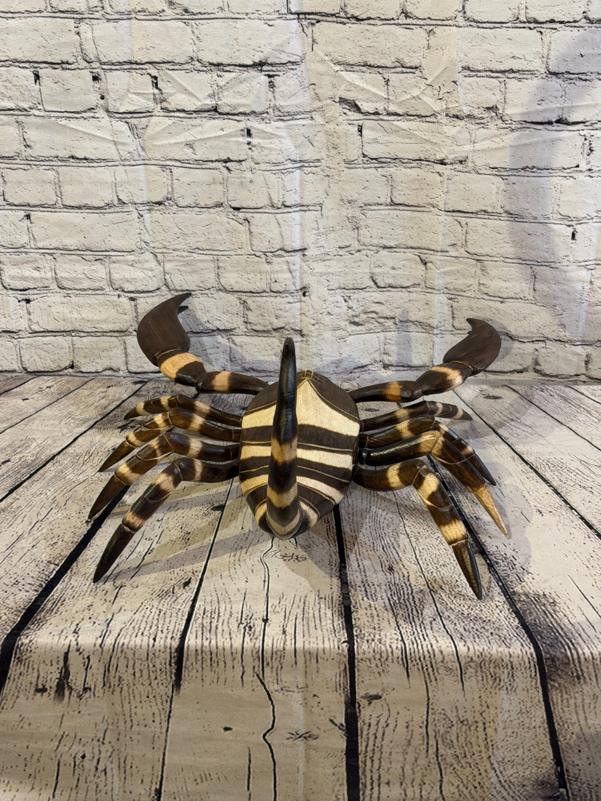 55cm x 45cm Wooden Scorpion Burnt Pattern Carving Hand Carved Walking Statue7