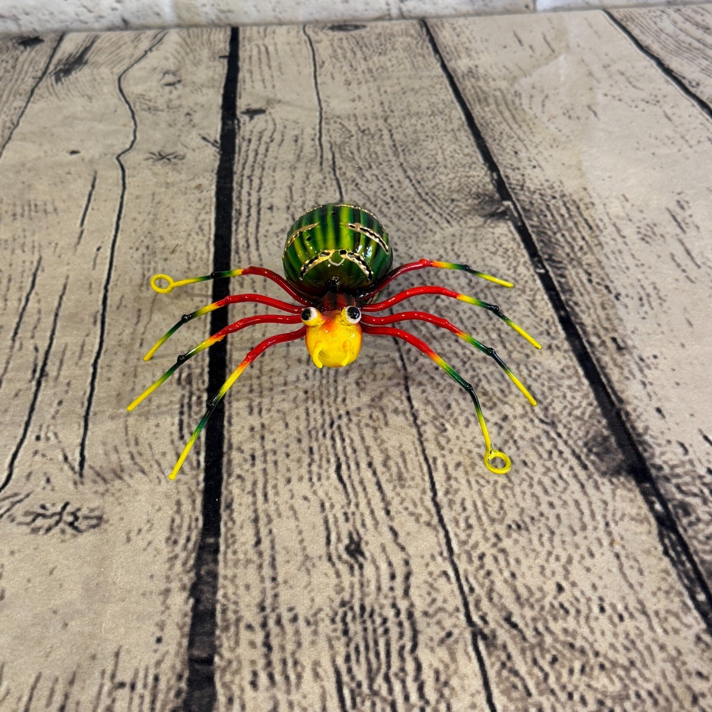15cm x 10cm Small Colourful Green Spider Metal Tin Standing Ornament Statue1