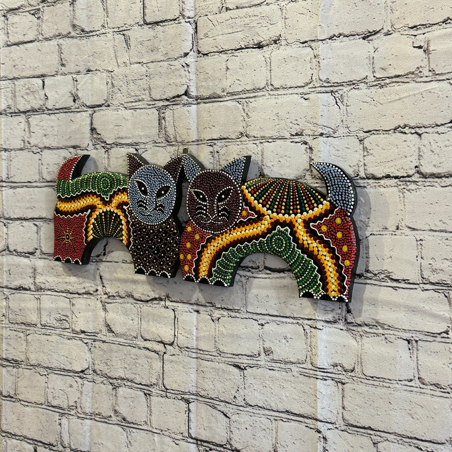 50cm 2 Cats Carved Wooden Dot Painted Ethnic Tribal Tiki Wall Art Handmade No 22
