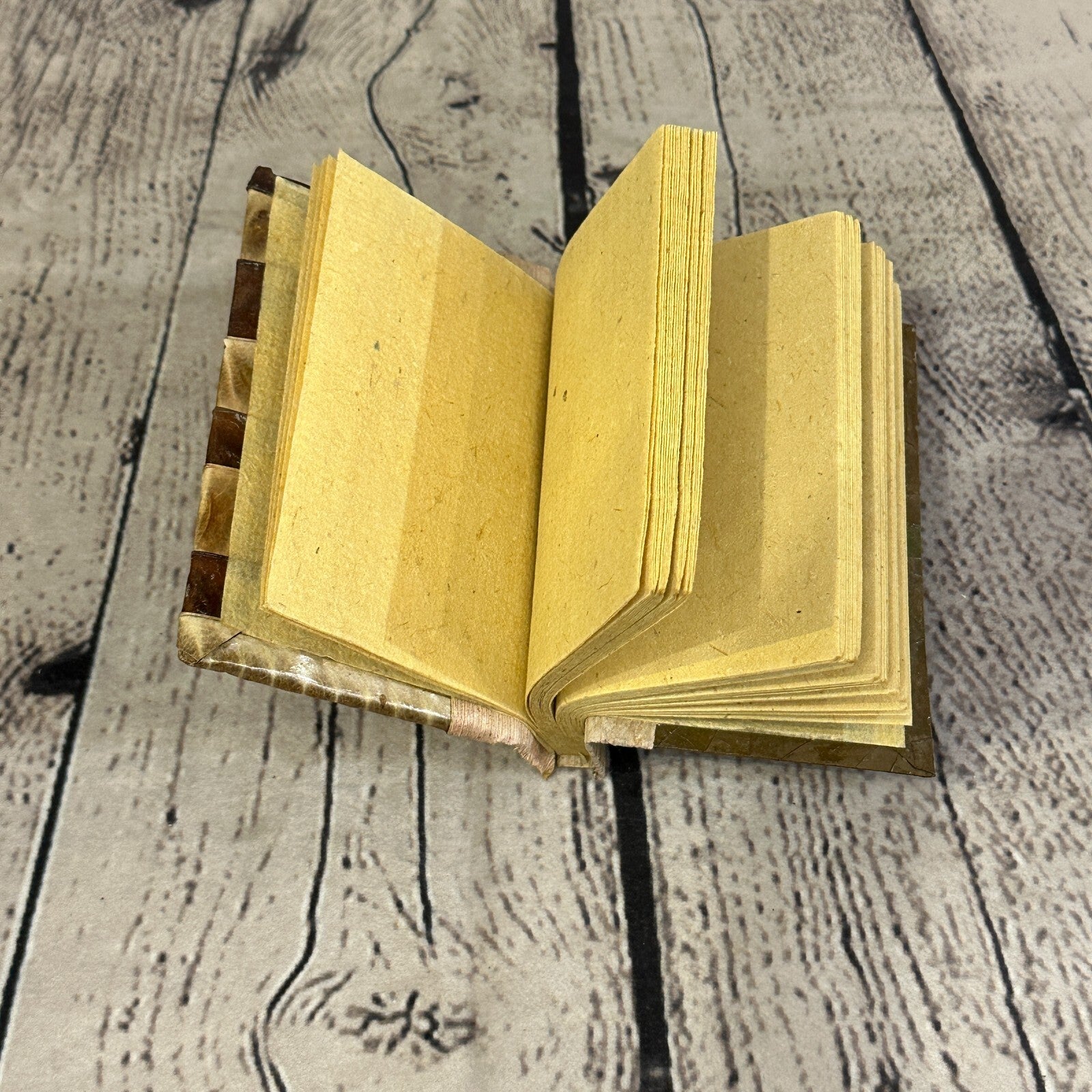 Natural Leaf Note Book 12cm x 10cm With Paper Made From Bamboo Pulp Design 74