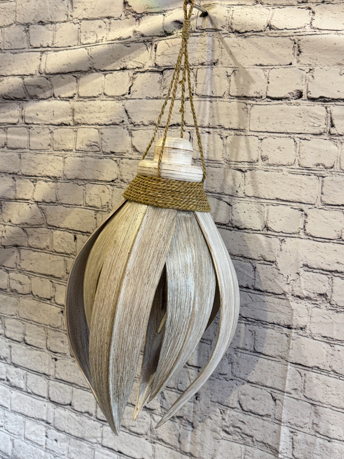 50cm x 25cm White Leaf Rattan Ceiling Pendant Light Shade Lampshade LED Bulb1