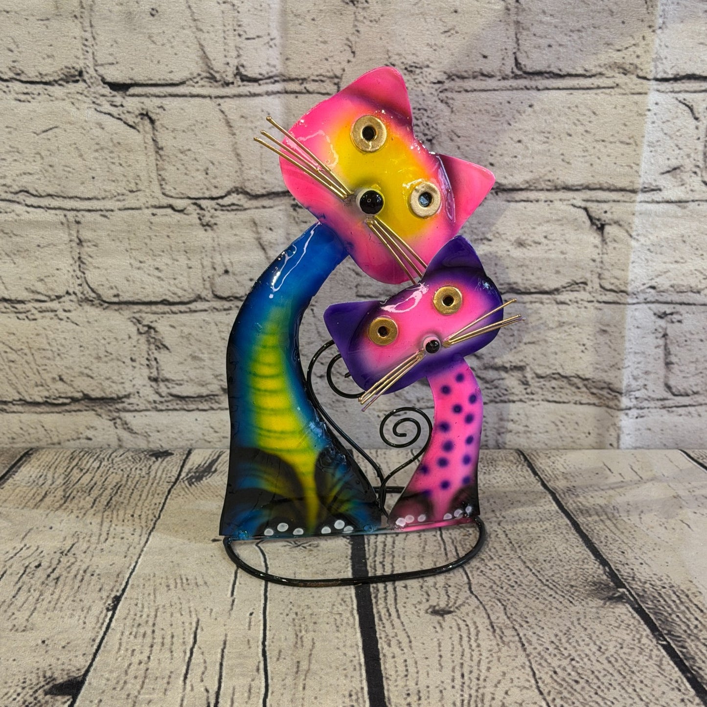25cm x 15cm Double Cat Bright Vibrant Metal Tin Standing Ornament Statue0