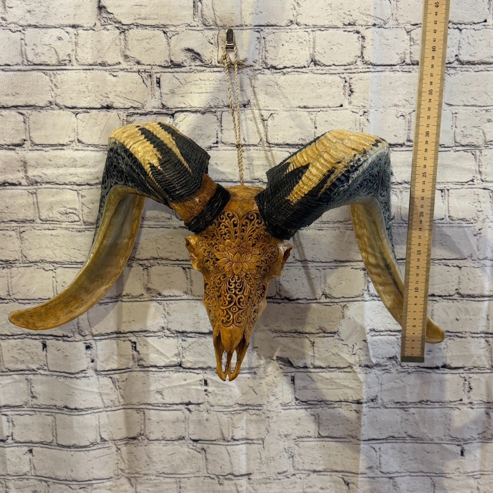 30cm Carved Buffalo Ram Wild Skulls Wall Hanging Carved With Stand Design 35
