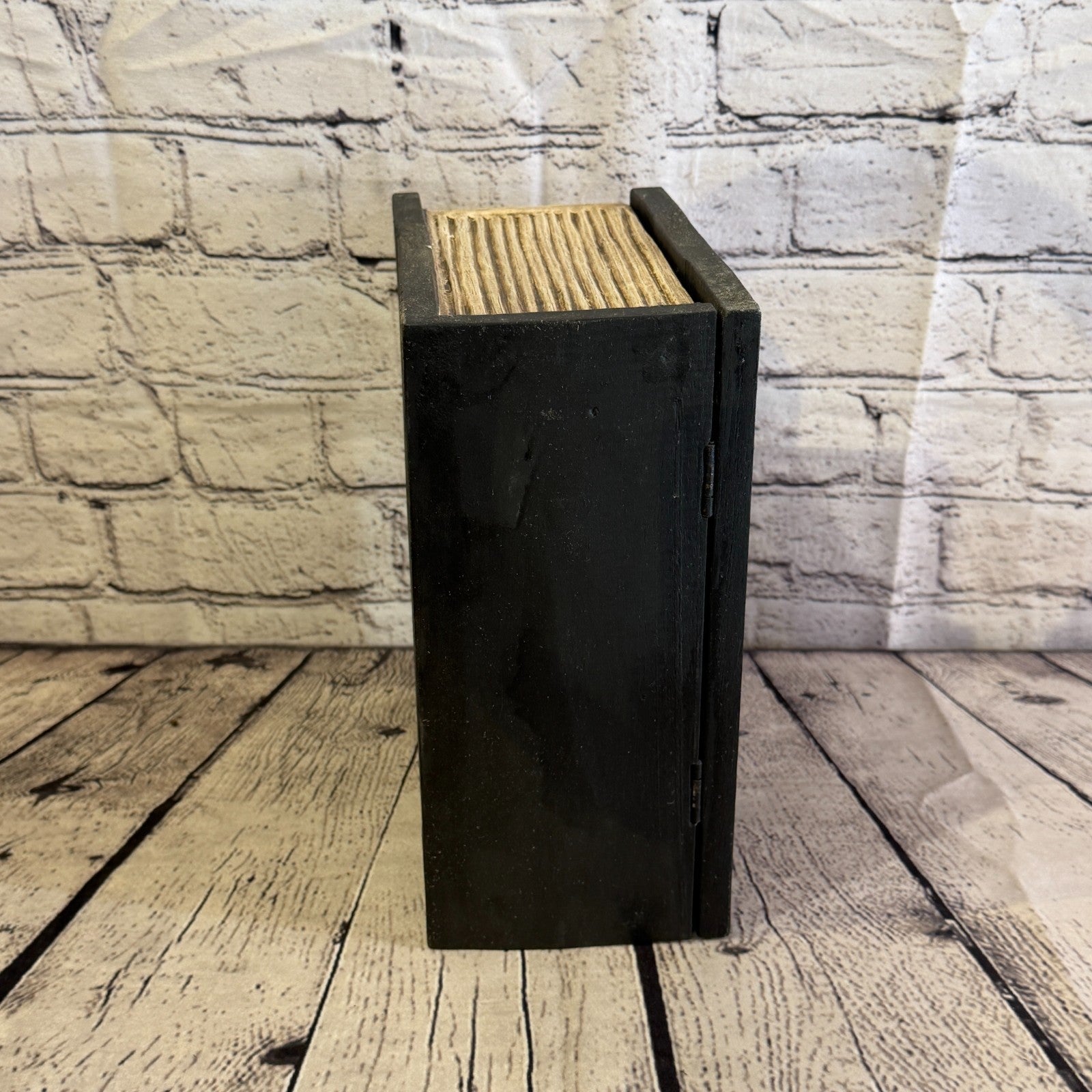 22cm x 18cm x 10cm Book Wood Gothic Skeleton Skull Coffin Jewellery Trinket Box3