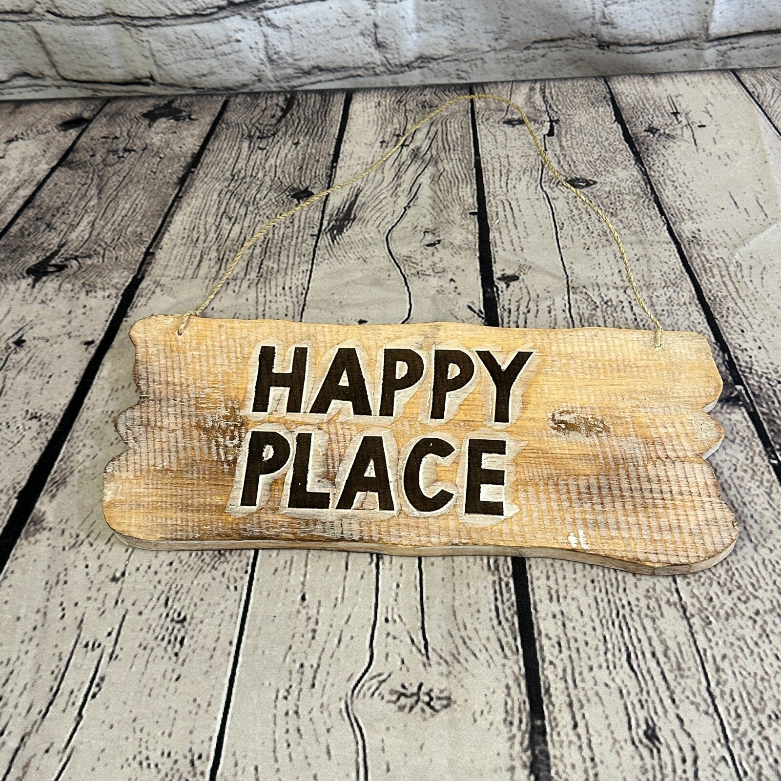 Happy Place Word Sign Plaque Outdoor Garden Shed Den Bar Shop 30cm x 12cm3