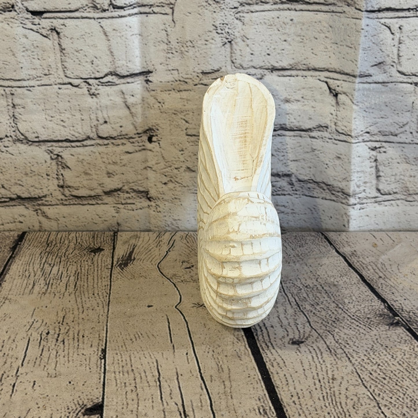 20cm White Shabby Pastel Nautilus Shell Ornament Decor Carved Light Wood Figure1