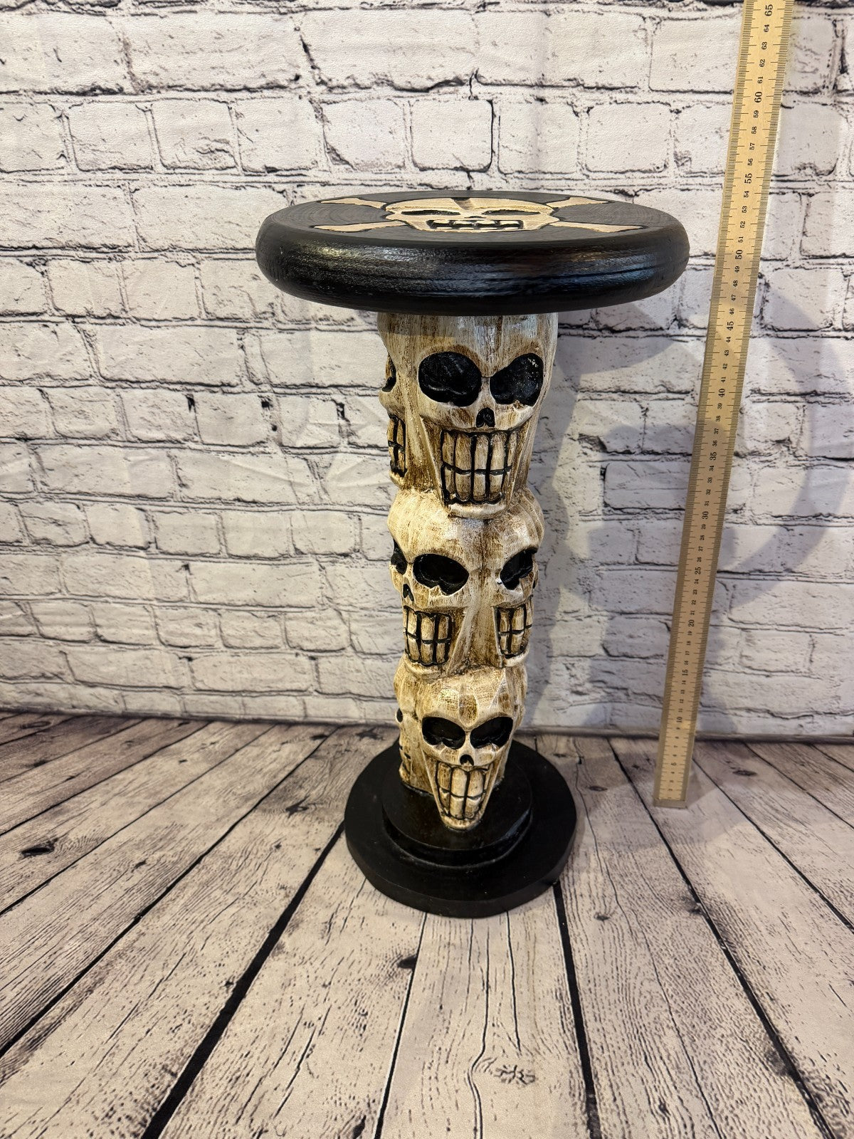 55cm x 25cm Sitting Skull Round Wooden Coffee Table Bar Restaurant Garden Pub3