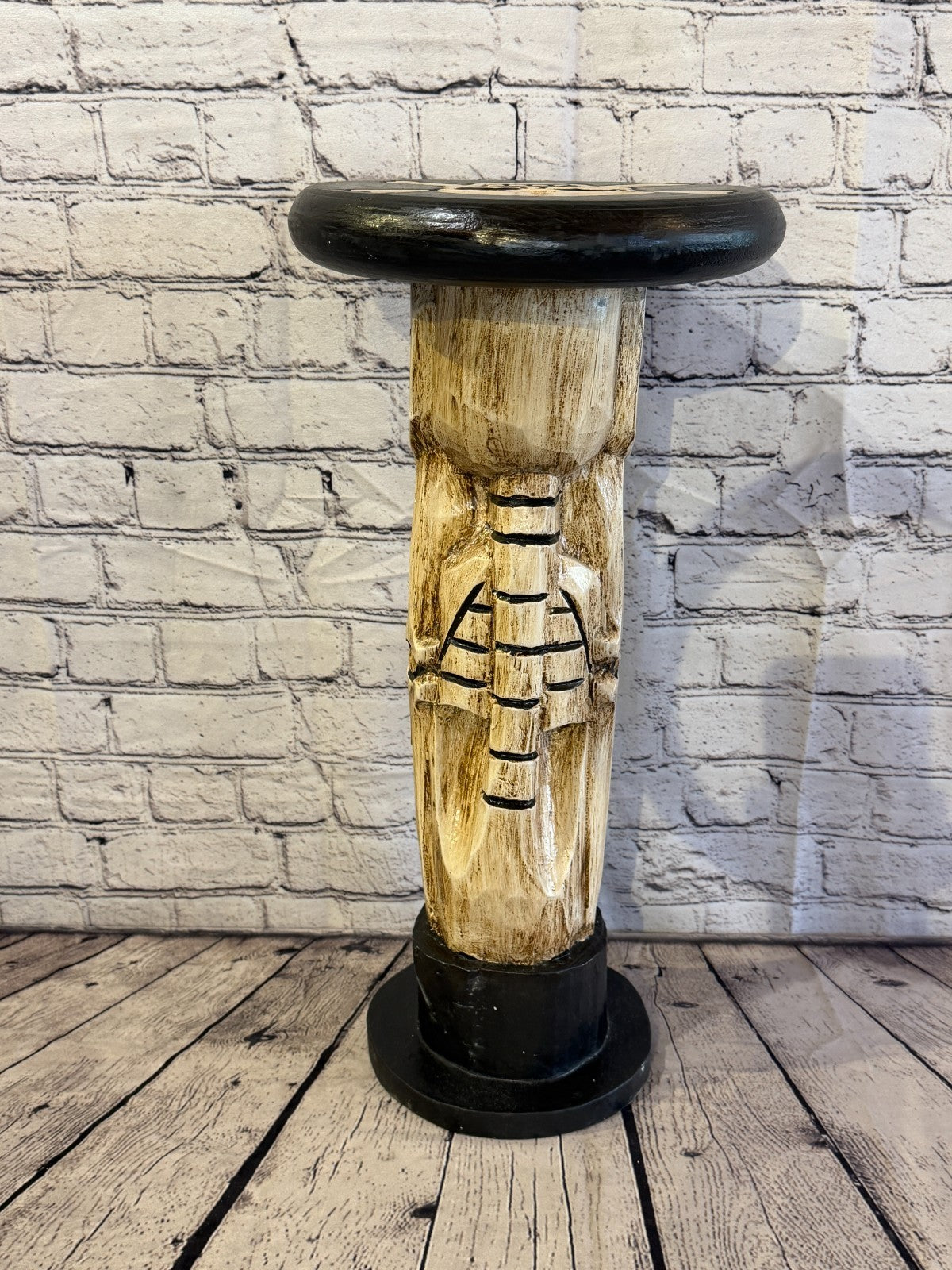 55cm x 25cm Scream Skull Round Wooden Coffee Table Bar Restaurant Garden Pub4