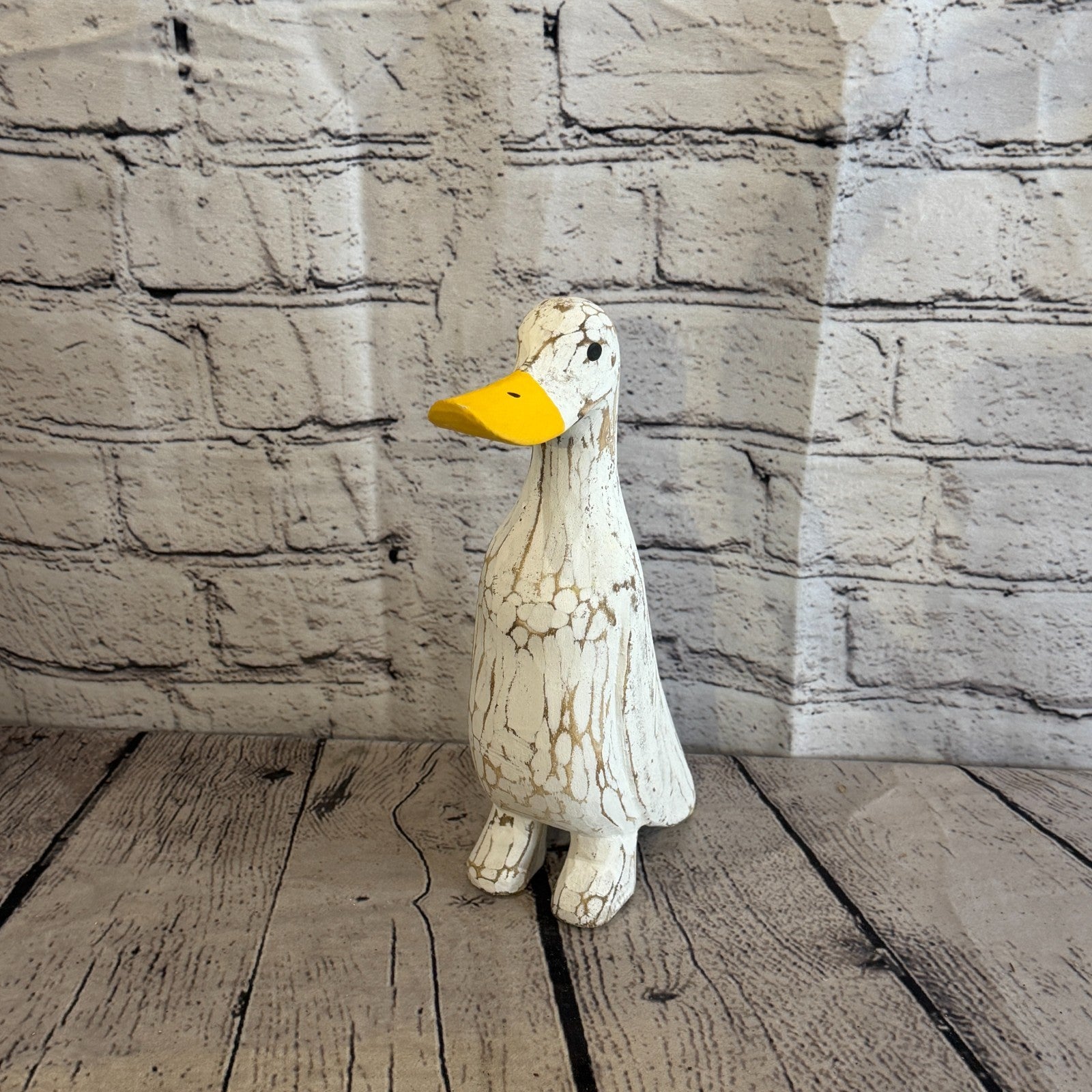 Looking Forward 25cm Tall Wooden White Duckling Baby Duck Shabby Wood Fairtrade0