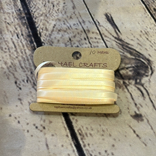 Single Faced Cream Satin Pattern 1/4 Inch Wide Ribbon 10 Meters