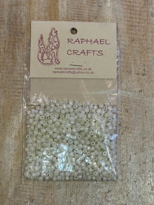 Glass Seed Beads Light Cream Size 6 50g
