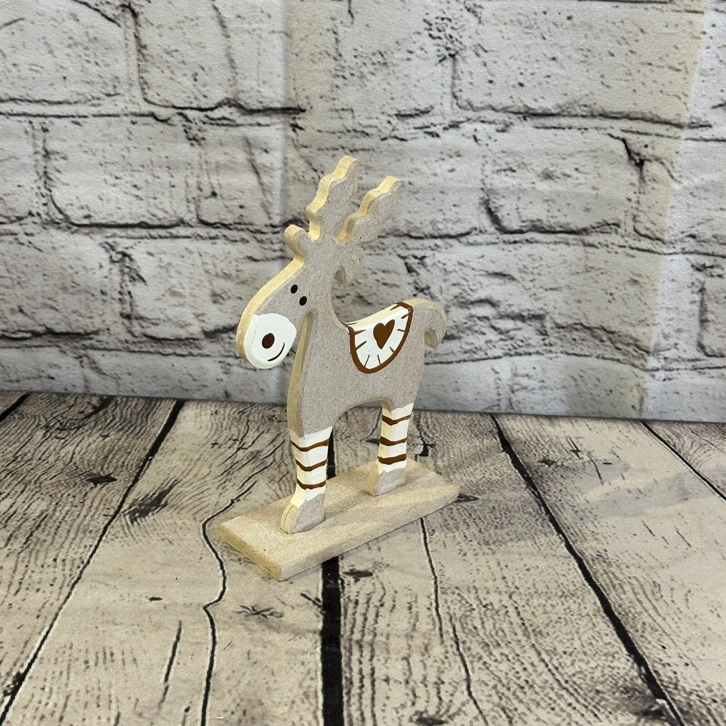 18cm x 10cm Grey Handcrafted Wood Reindeer Xmas Christmas Ornament Antlers