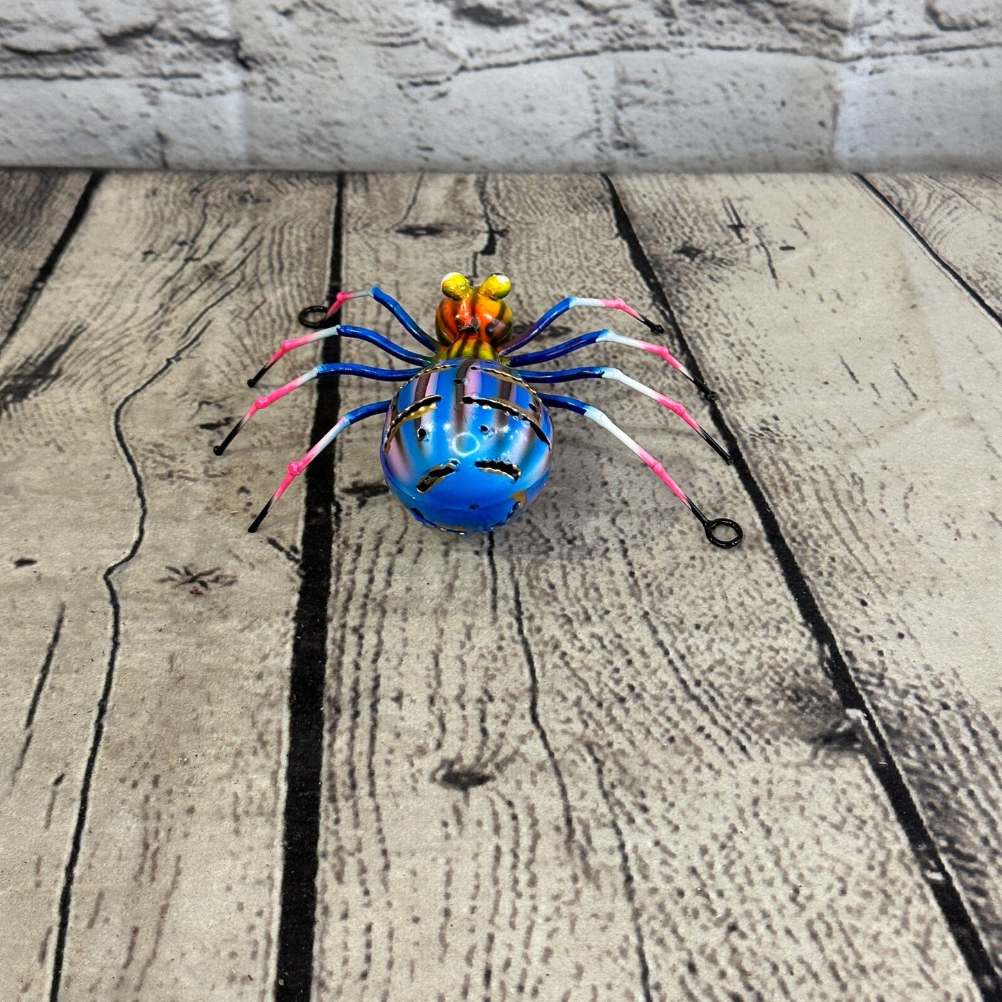 12cm x 8cm Blue Yellow Spider Bug Metal Tin Wall Hanging Ornament Painted Statue