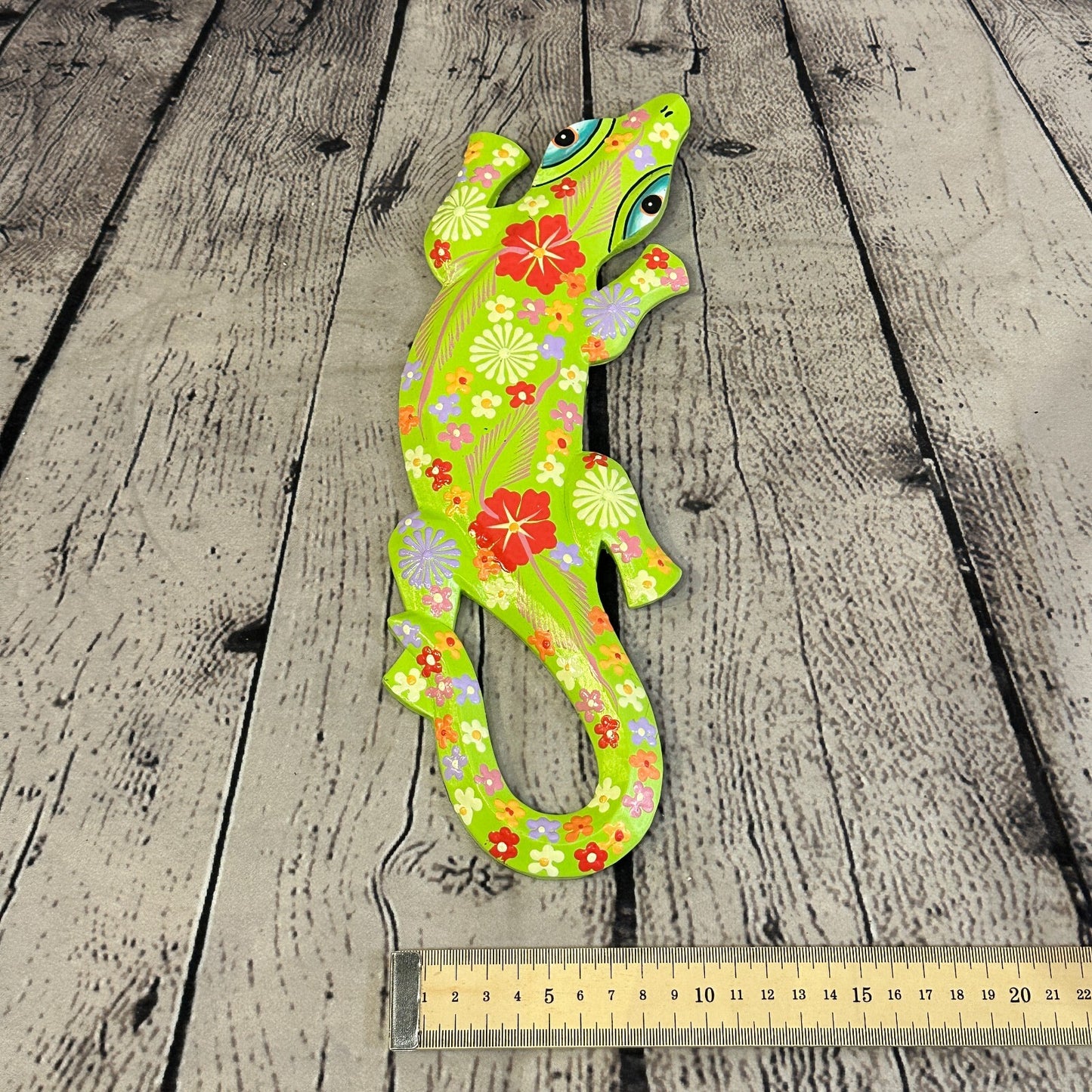 30cm Gecko Lizard Green Flower Wood Wall Hanging Wooden Ornaments Carving