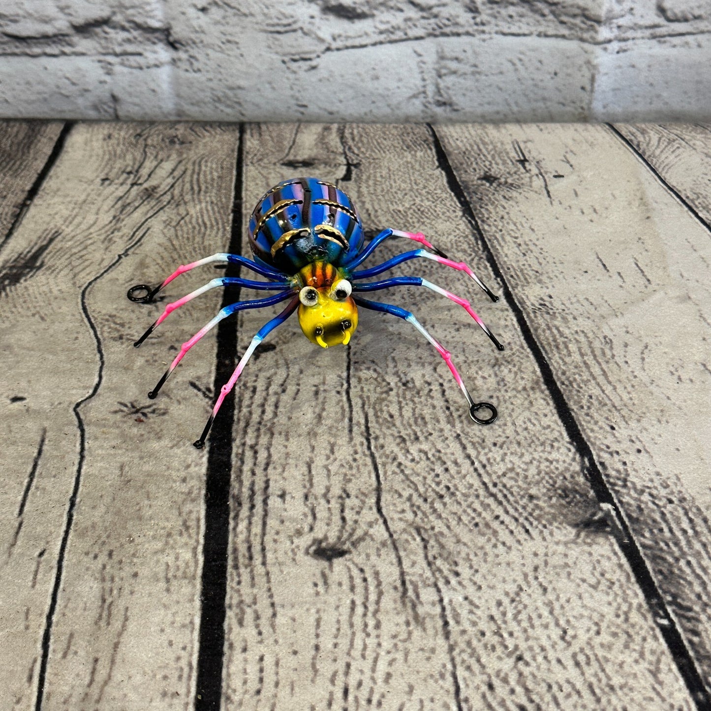 12cm x 8cm Blue Yellow Spider Bug Metal Tin Wall Hanging Ornament Painted Statue