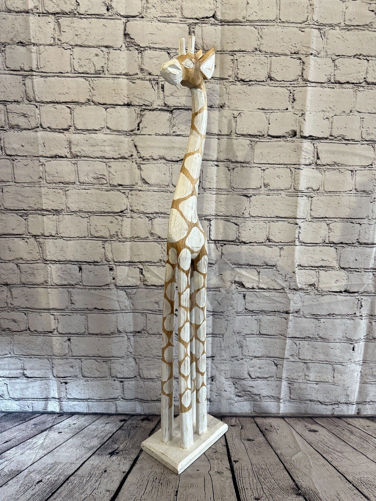 80cm White Dot Painted Wood Giraffe Tall Statue Wood Modern Hand Carved Painted