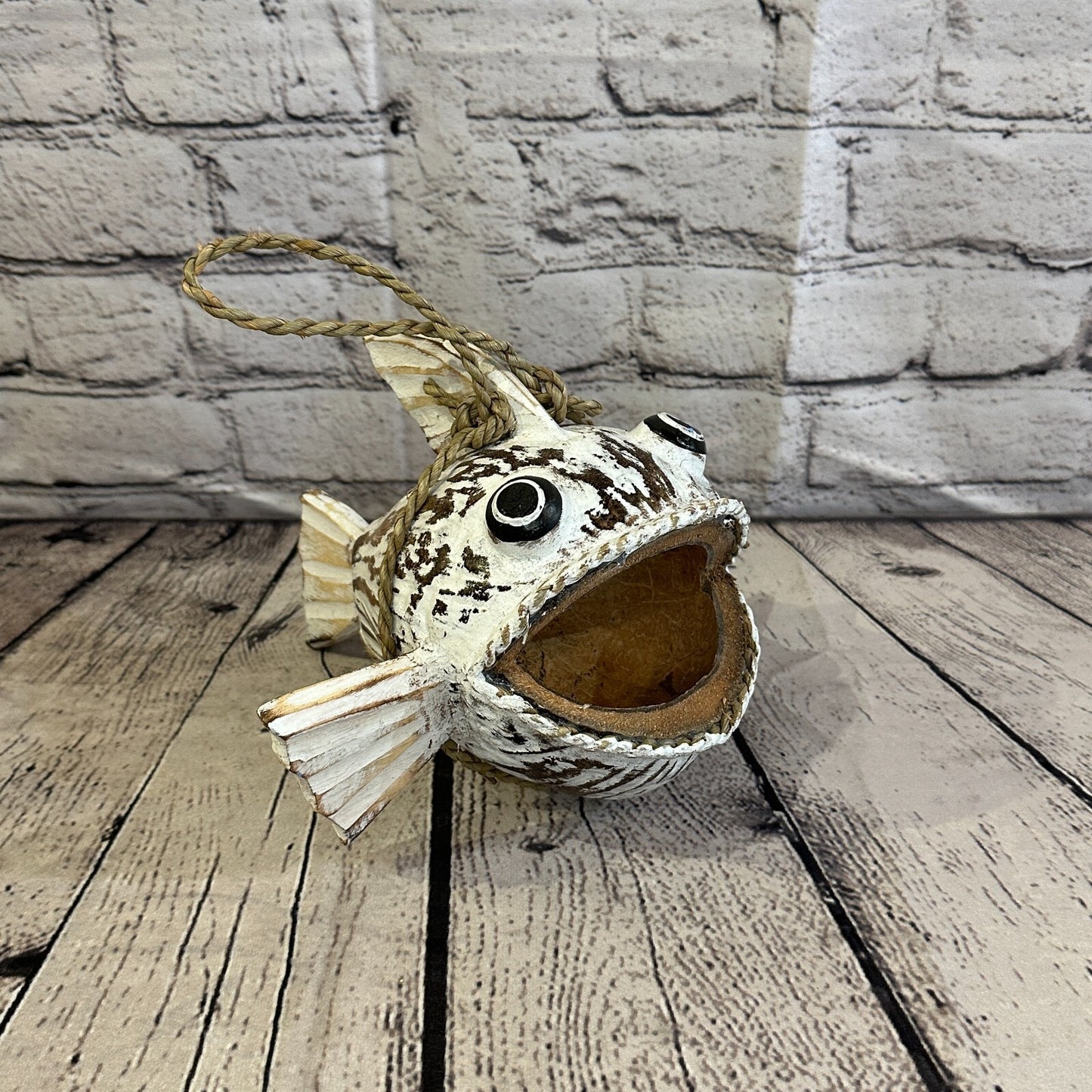 Plain White Folk Art Hand Painted Shark Fish Coconut Shell Ornaments Hanging