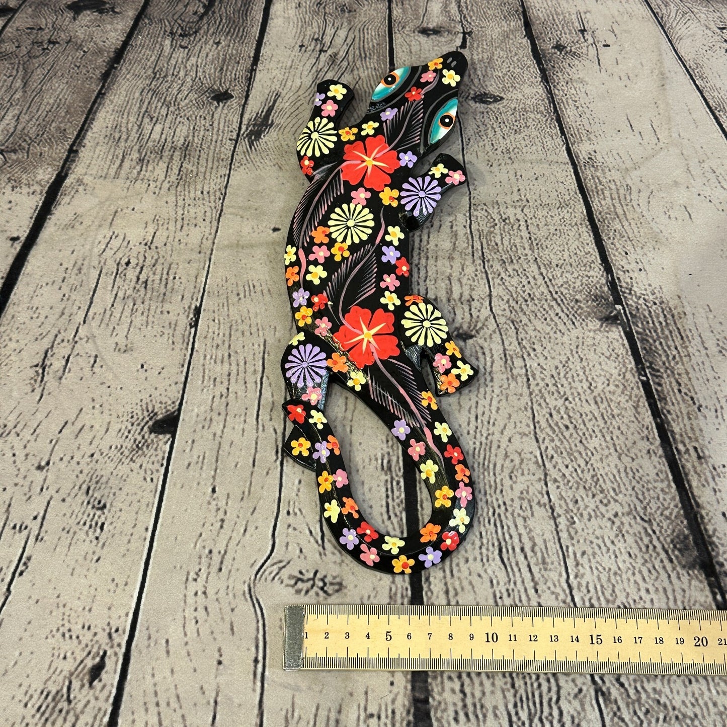 30cm Gecko Lizard Black Flower Wood Wall Hanging Wooden Ornaments Carving