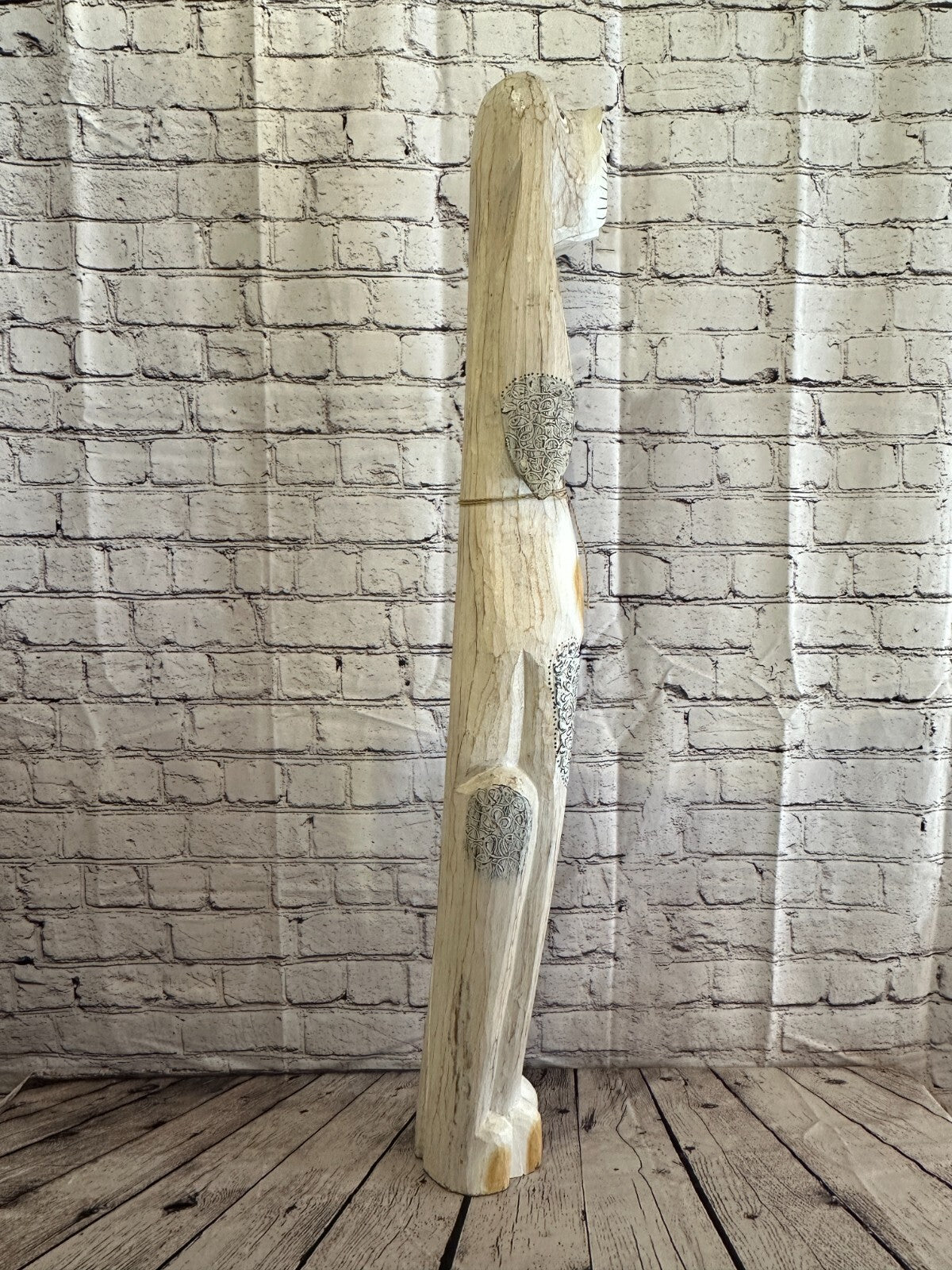 100cm White Flower Wooden Shabby Dog Statue Ornament Fair Trade Handcarved