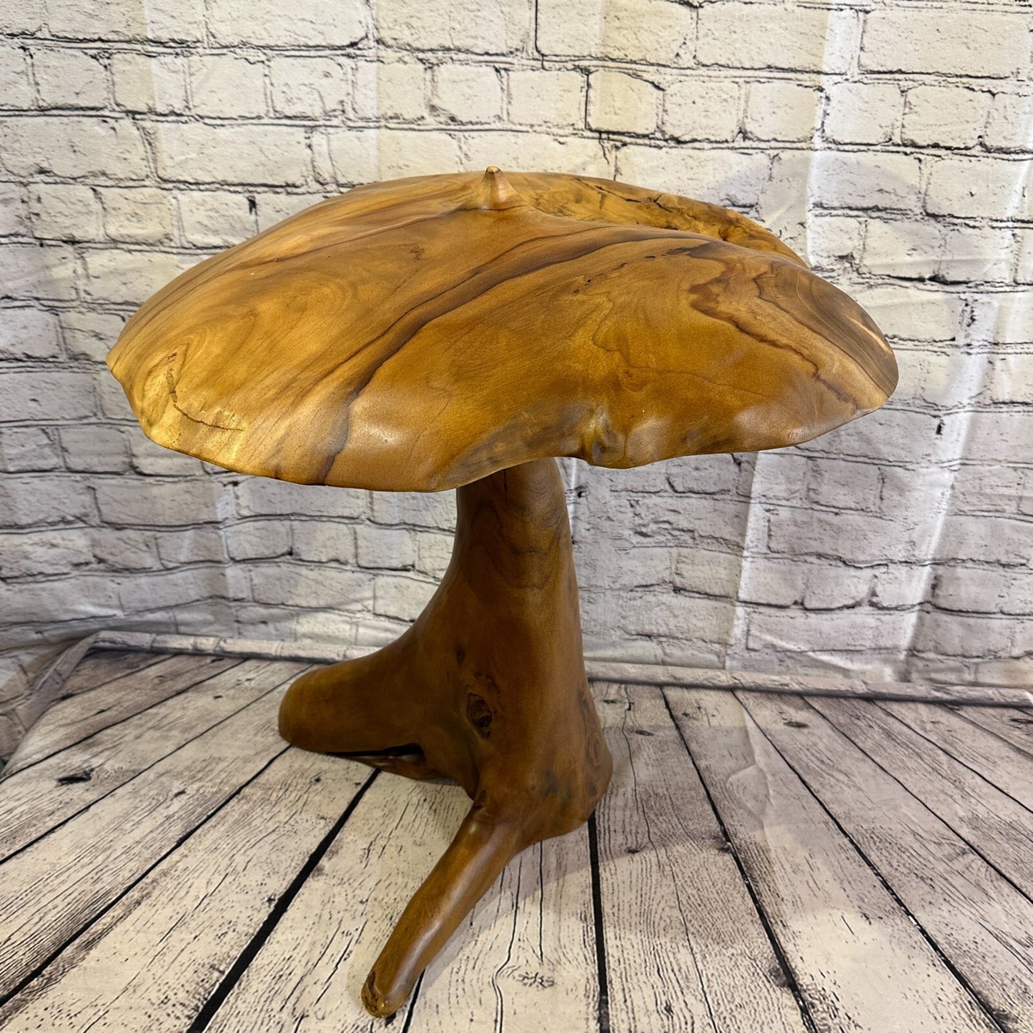 55cm x 45cm Wooden Point Mushroom Toadstool Sculpture Garden Teak Root Ornament