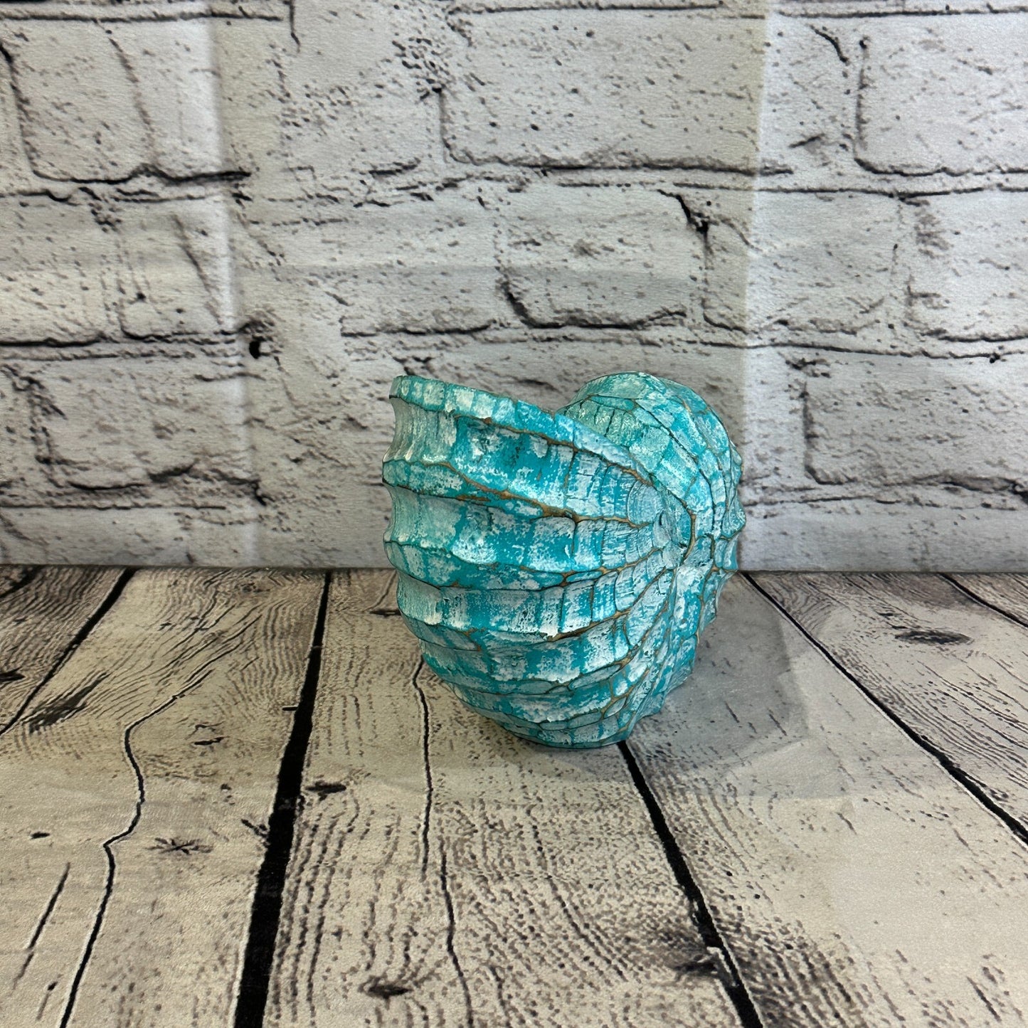 15cm Green Polish Nautilus Shell Ornament Decor Carved Light Wood Parcel Figure