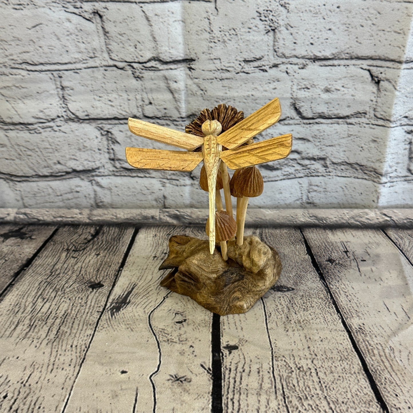 Dragonfly Mushroom Stand Parasite Wood Ornament Natural Carving Wooden Standing