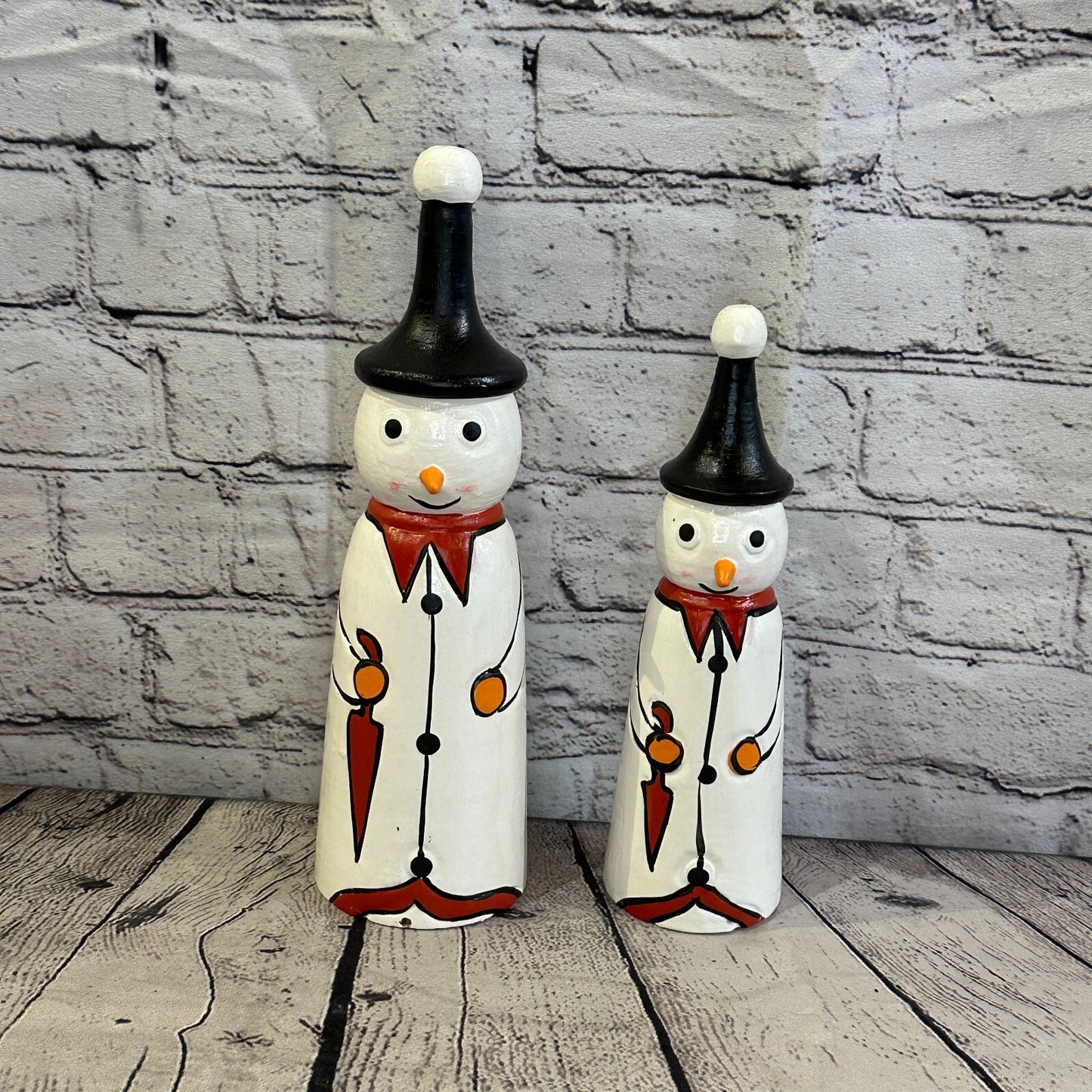 24cm x 6cm Black Pointy Hat Snowman Handcrafted Wood Xmas Christmas Ornament