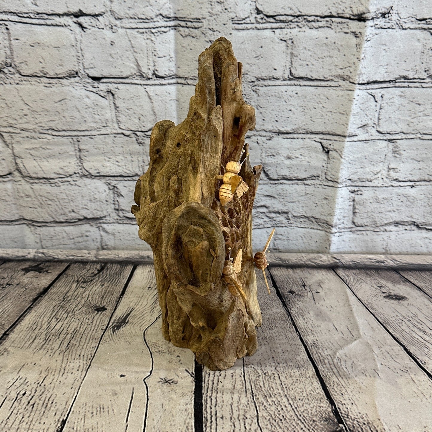 3 Bees Honeycomb Mushroom Parasite Wood Ornament Natural Carving Wooden Standing