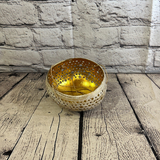 White Coconut Shell Hanging Basket Orchid Planter Balcony Decorative Vase