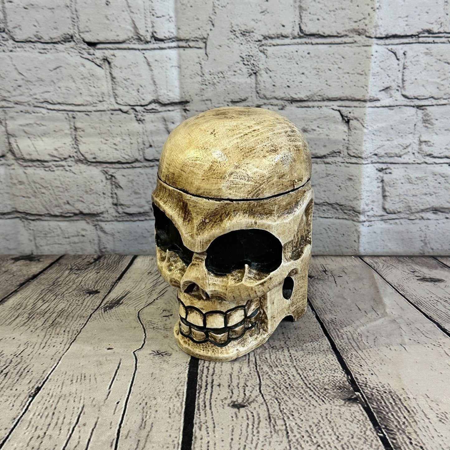 18cm x 12cm Shallow Wooden Gothic Skeleton Skull  Head Coffin Jewellery Box