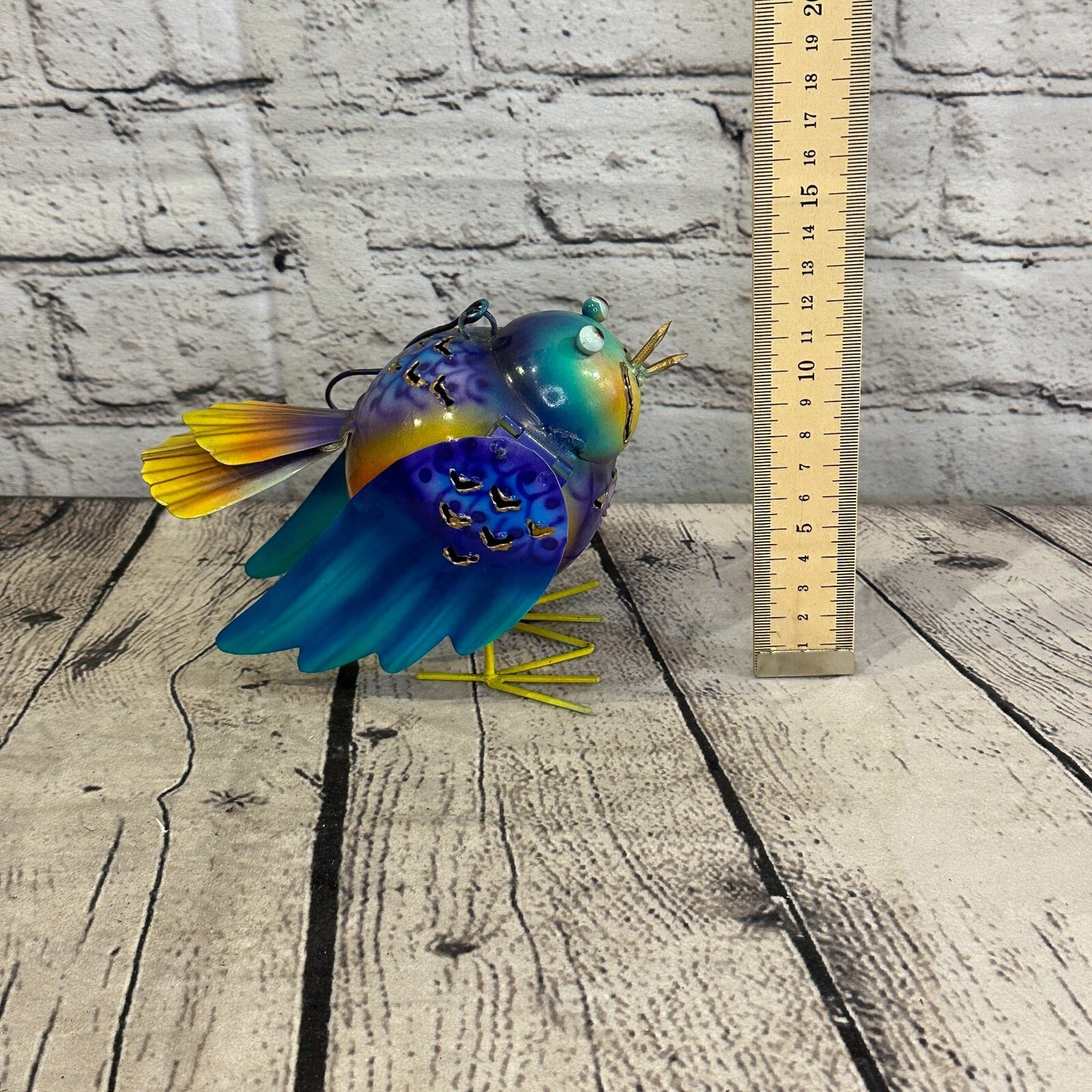 15cm x 15cm Bright Blue Bird Metal Tin Wall Hanging Ornament Painted Statue