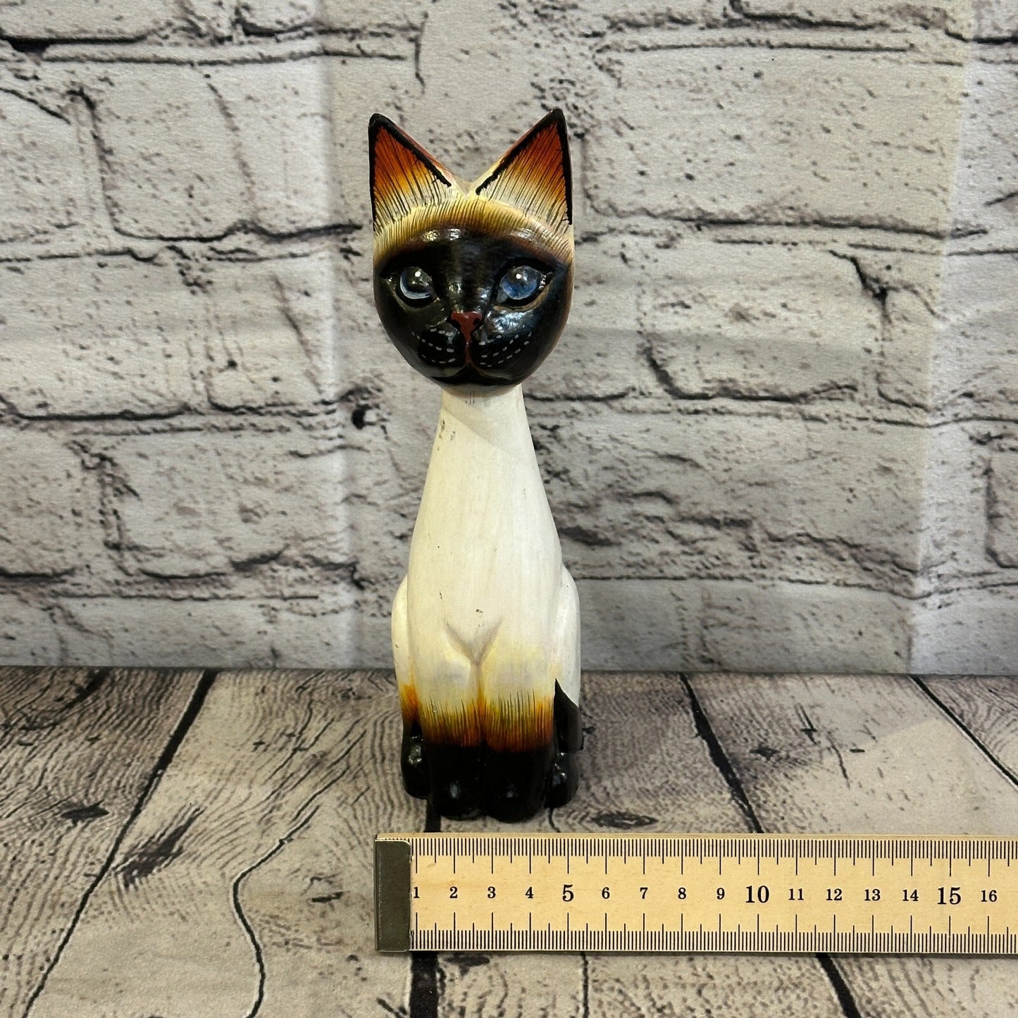 20cm x 7cm Siamese Sitting Bobble Style Painted Wooden Hand Carved Cat Wooden