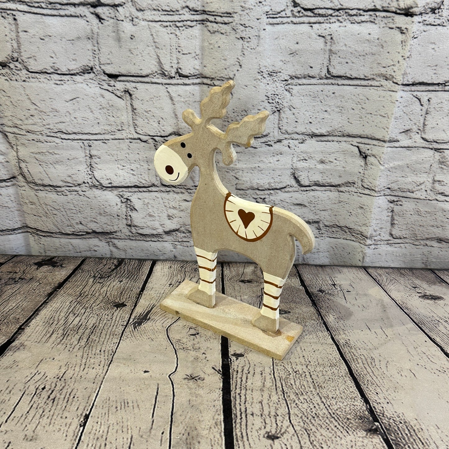 25cm x 20cm Grey Handcrafted Wood Reindeer Xmas Christmas Ornament Antlers
