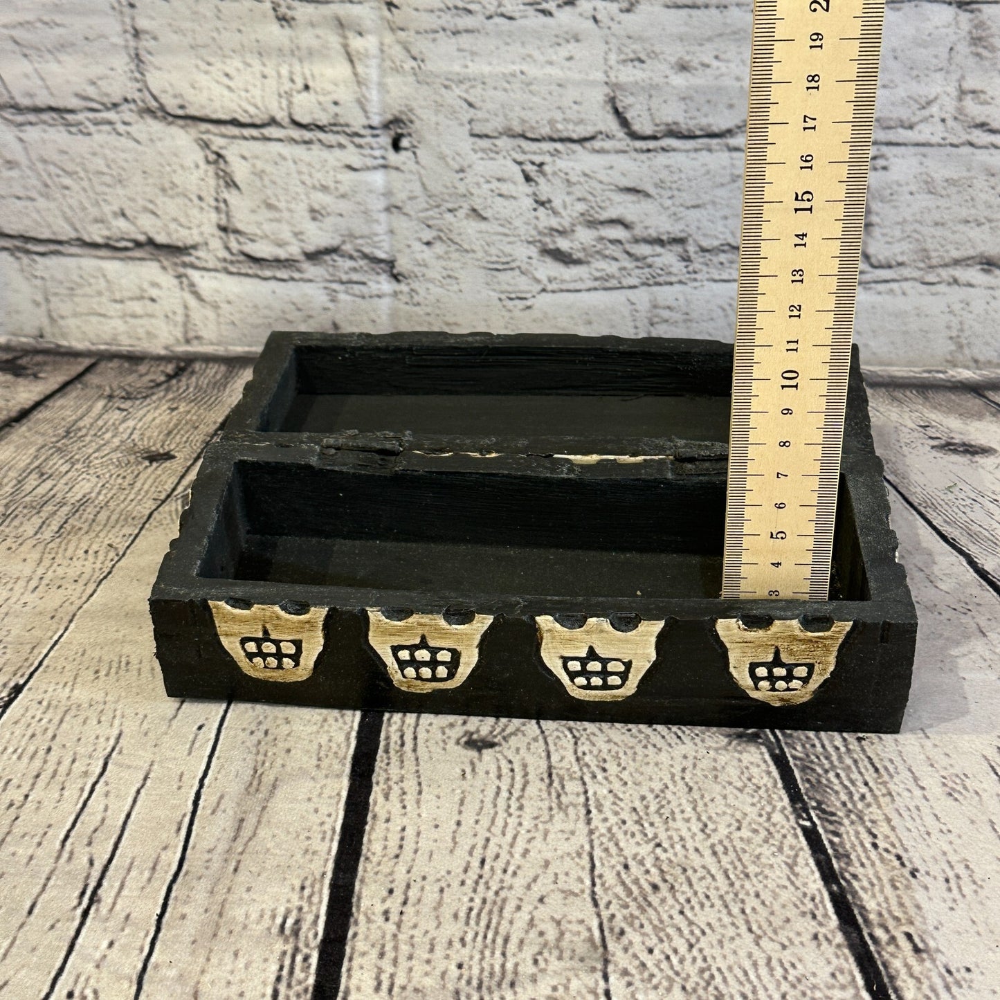 20cm x 8cm x 8cm Trunk Wooden Gothic Skeleton Skull Coffin Jewellery Box