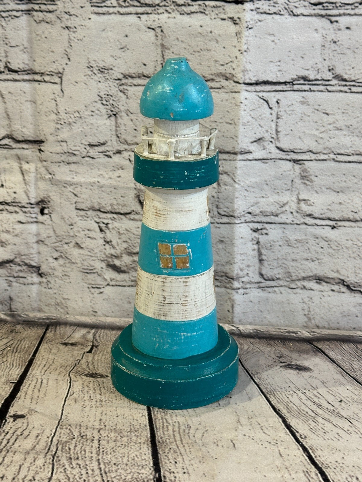 25cm Green White Wooden Lighthouse Ornament Nautical Coastal Sculpture Statue