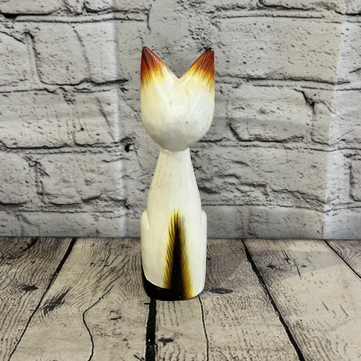 20cm x 7cm Siamese Sitting Bobble Style Painted Wooden Hand Carved Cat Wooden