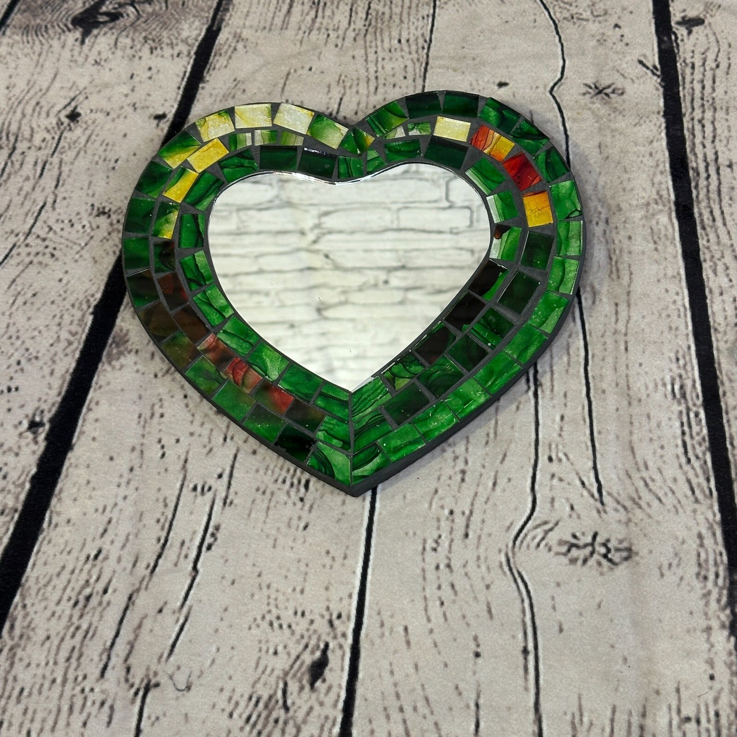 Green Heart Shape Mosaic Tile Wall Mirror 20cm x 15cm 8 Inches Handmade New