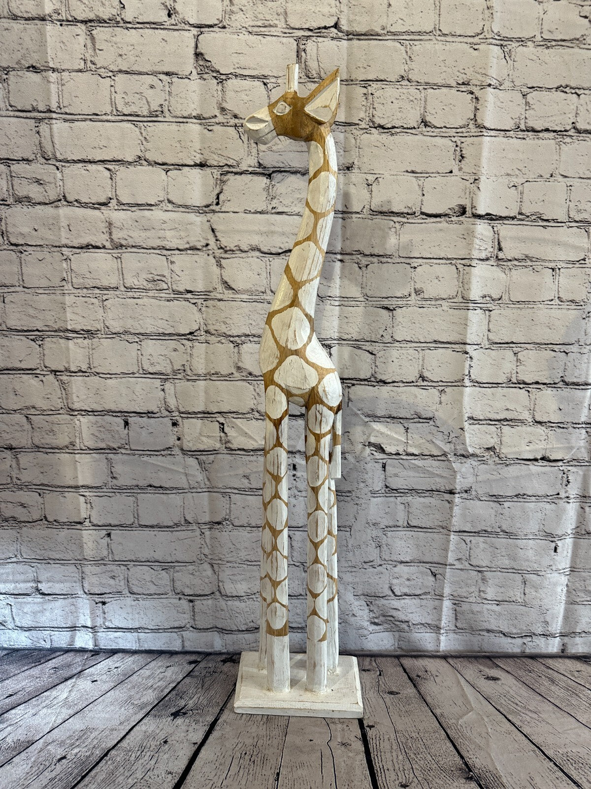 80cm White Dot Painted Wood Giraffe Tall Statue Wood Modern Hand Carved Painted